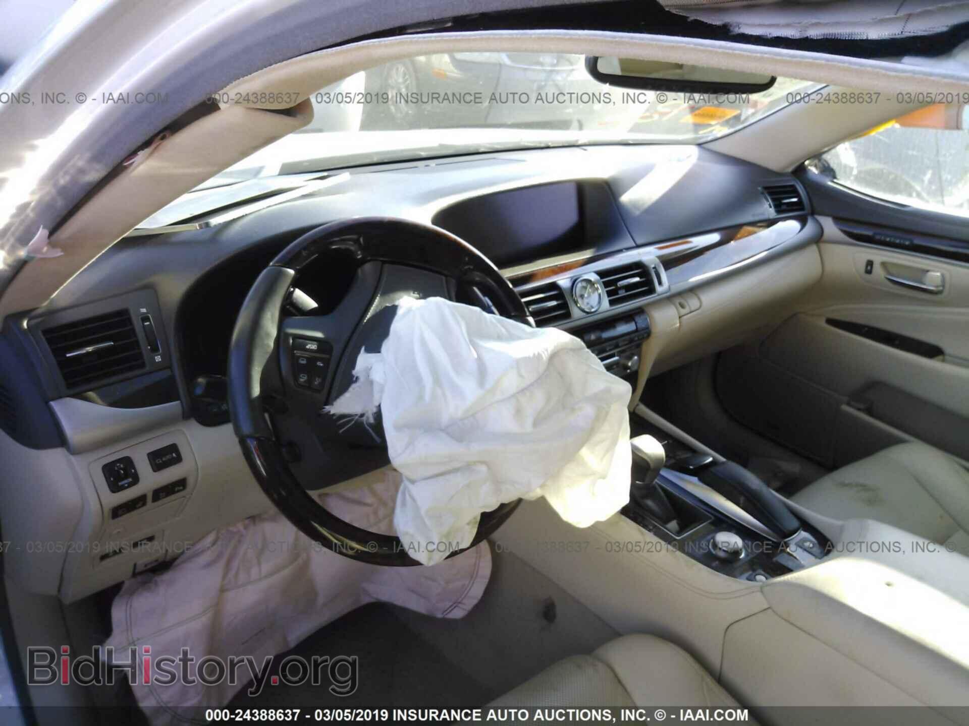 2014 LEXUS LS - VIN: JTHBL5EF7E5133003 - Photo 5