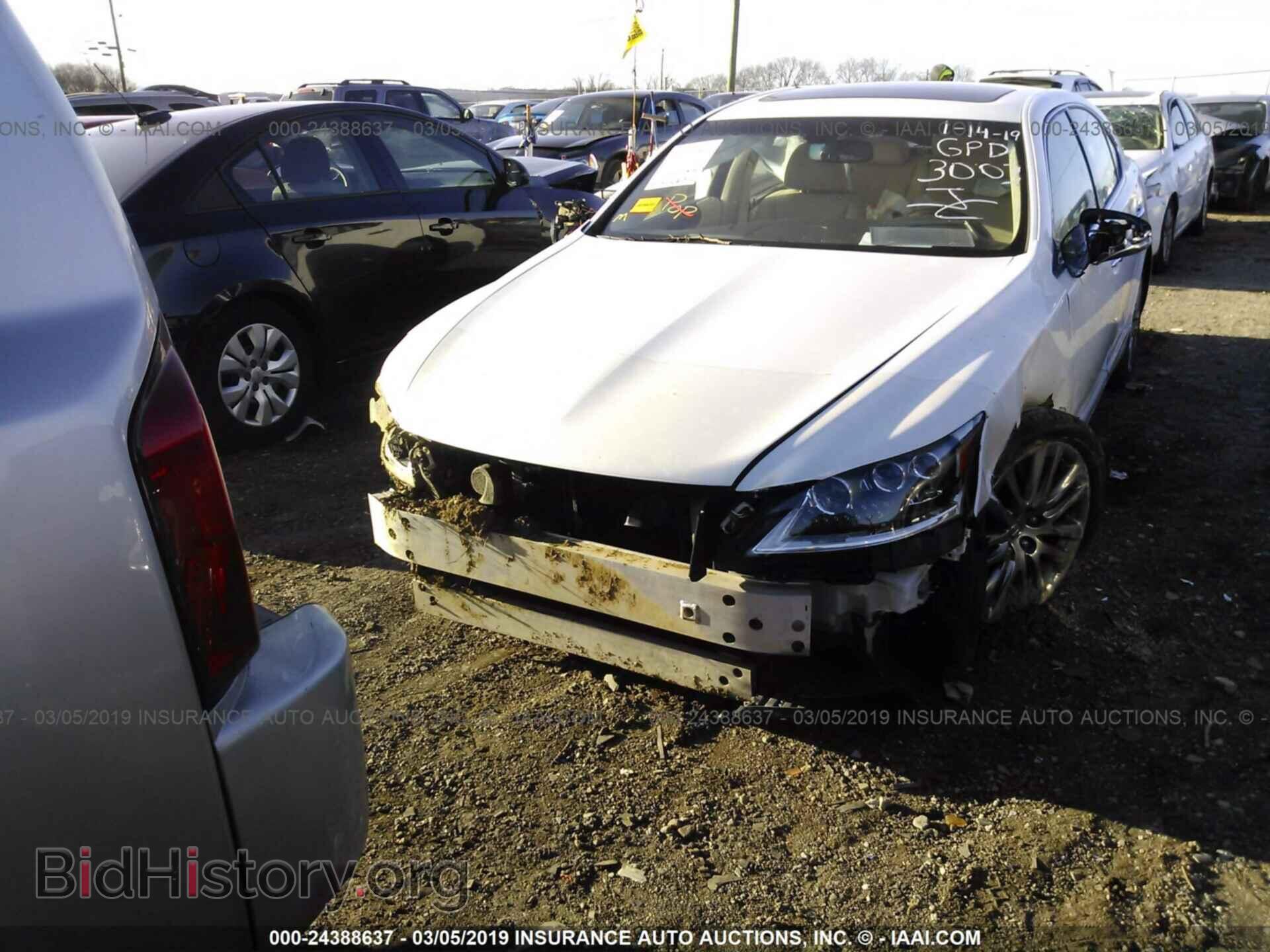 2014 LEXUS LS - VIN: JTHBL5EF7E5133003 - Photo 6