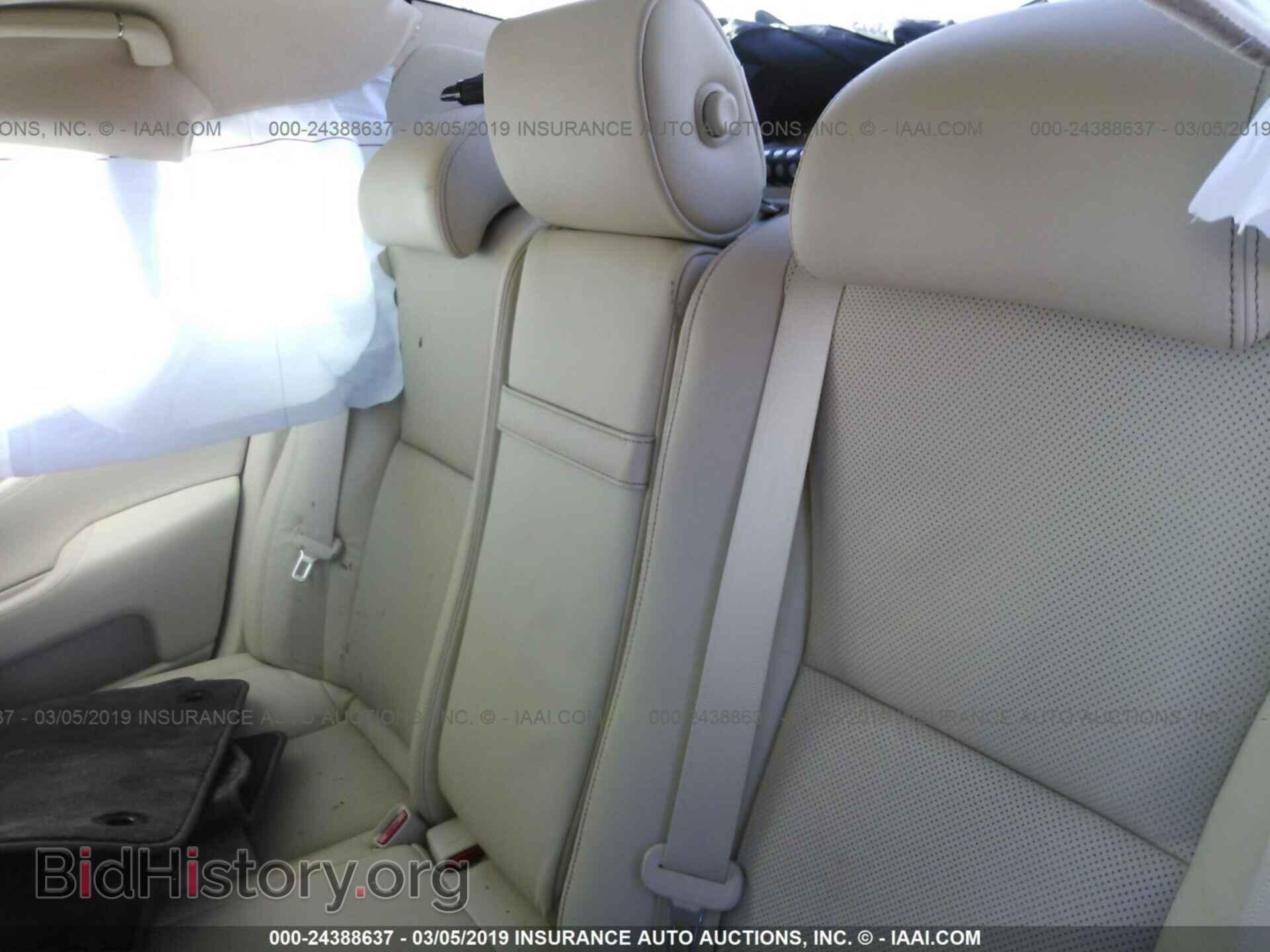 2014 LEXUS LS - VIN: JTHBL5EF7E5133003 - Photo 8