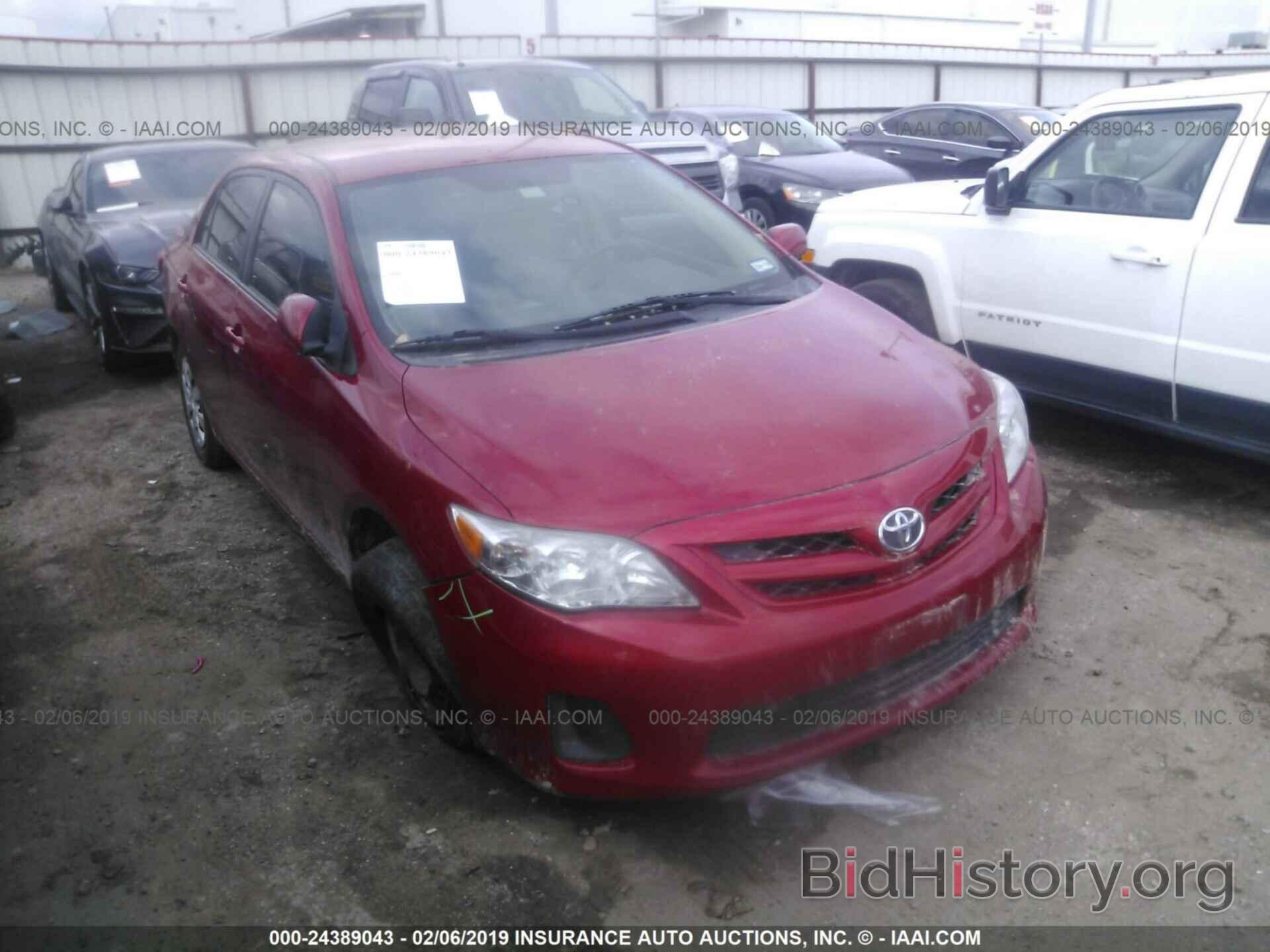 Photo 2T1BU4EE0BC730704 - TOYOTA COROLLA 2011