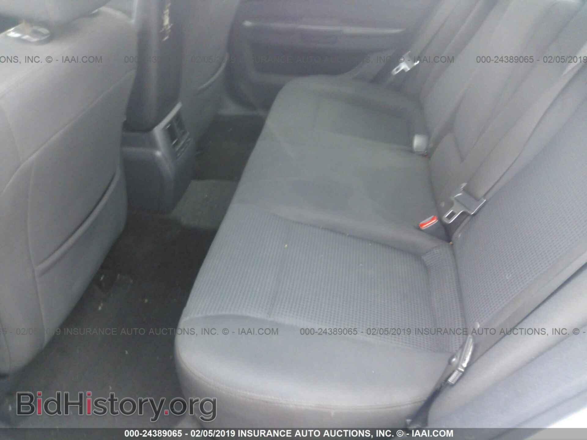 2010 DODGE CHARGER - VIN: 2B3CA3CV6AH117809 - Фото 8