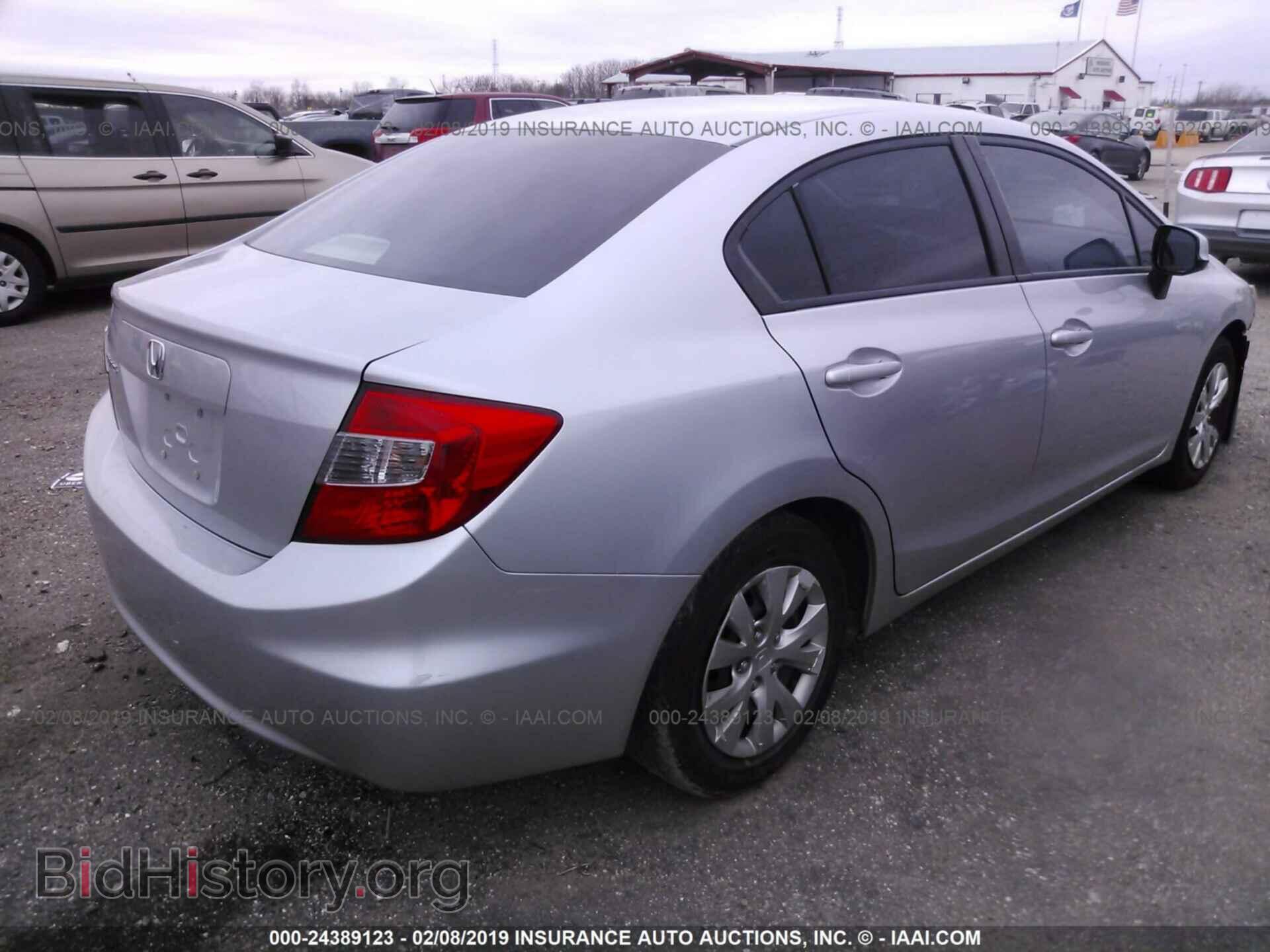 2012 HONDA CIVIC - VIN: 19XFB2F53CE100852 - Photo 4