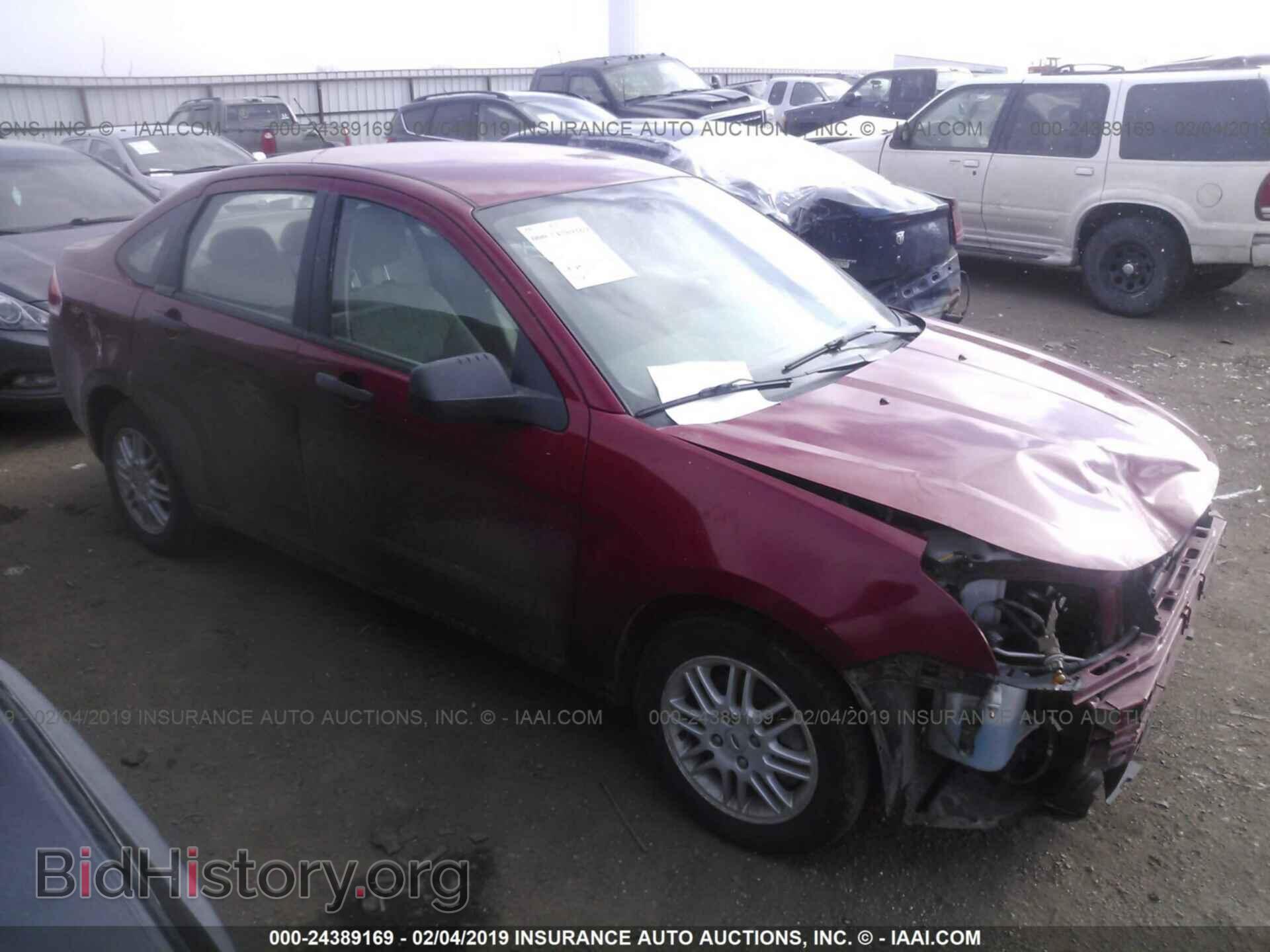 Photo 1FAHP3FN5BW119896 - FORD FOCUS 2011