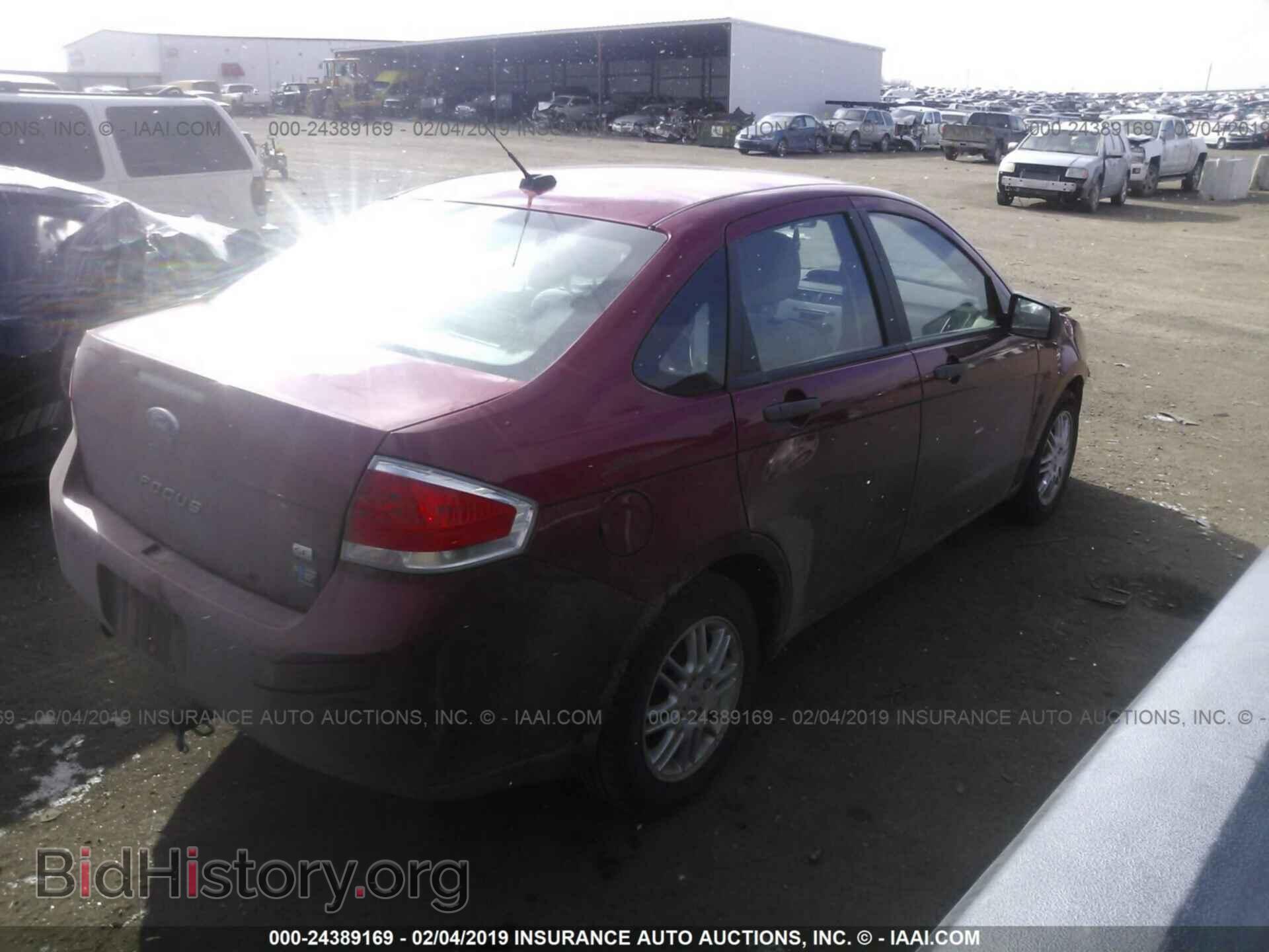 2011 FORD FOCUS - VIN: 1FAHP3FN5BW119896 - Photo 4