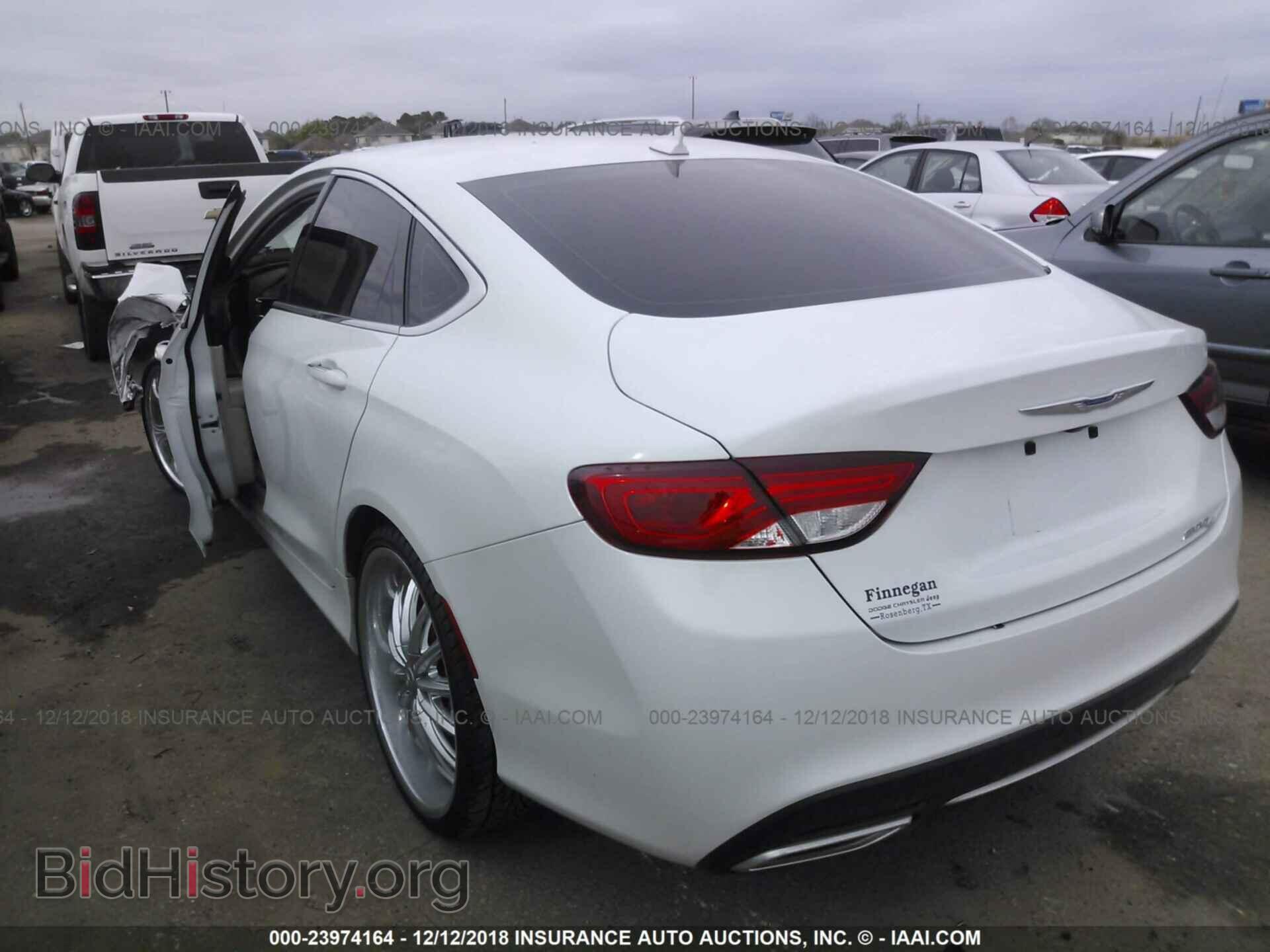 2015 CHRYSLER 200 - VIN: 1C3CCCCG9FN631974 - Photo 3