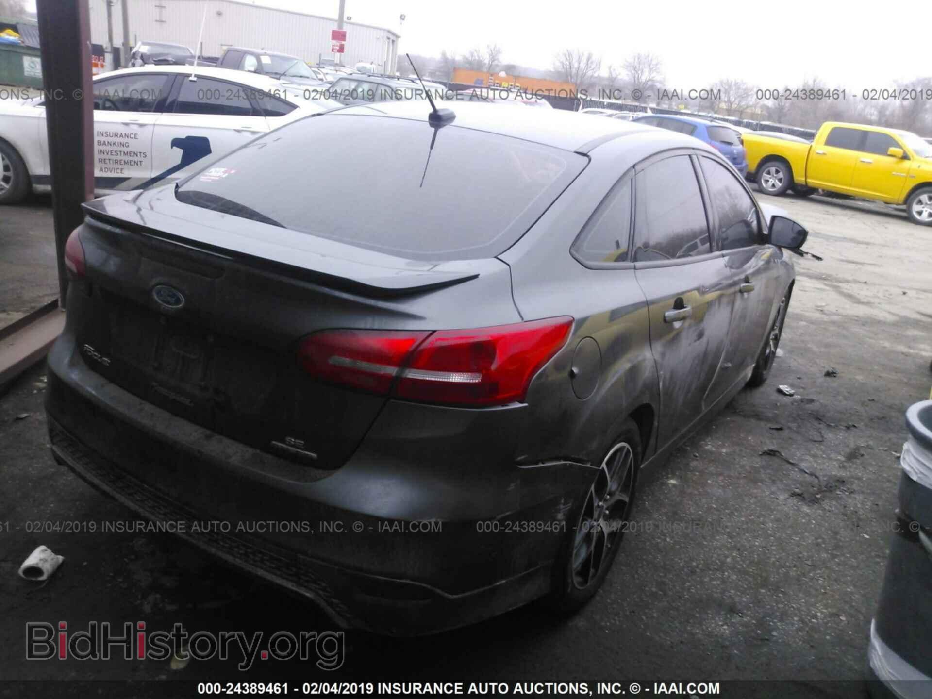 2015 FORD FOCUS - VIN: 1FADP3F23FL340943 - Photo 4