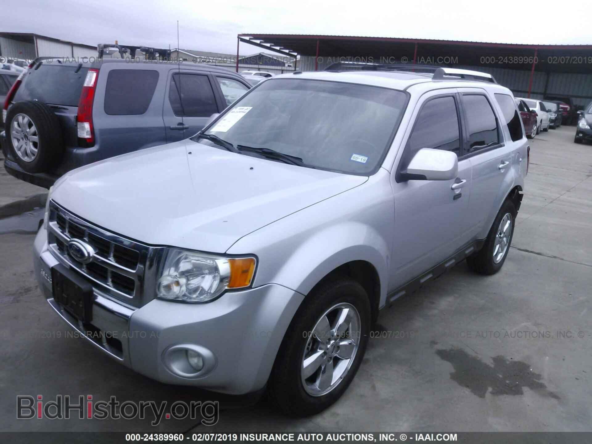 2011 FORD ESCAPE - VIN: 1FMCU0EG2BKB13023 - Фото 2
