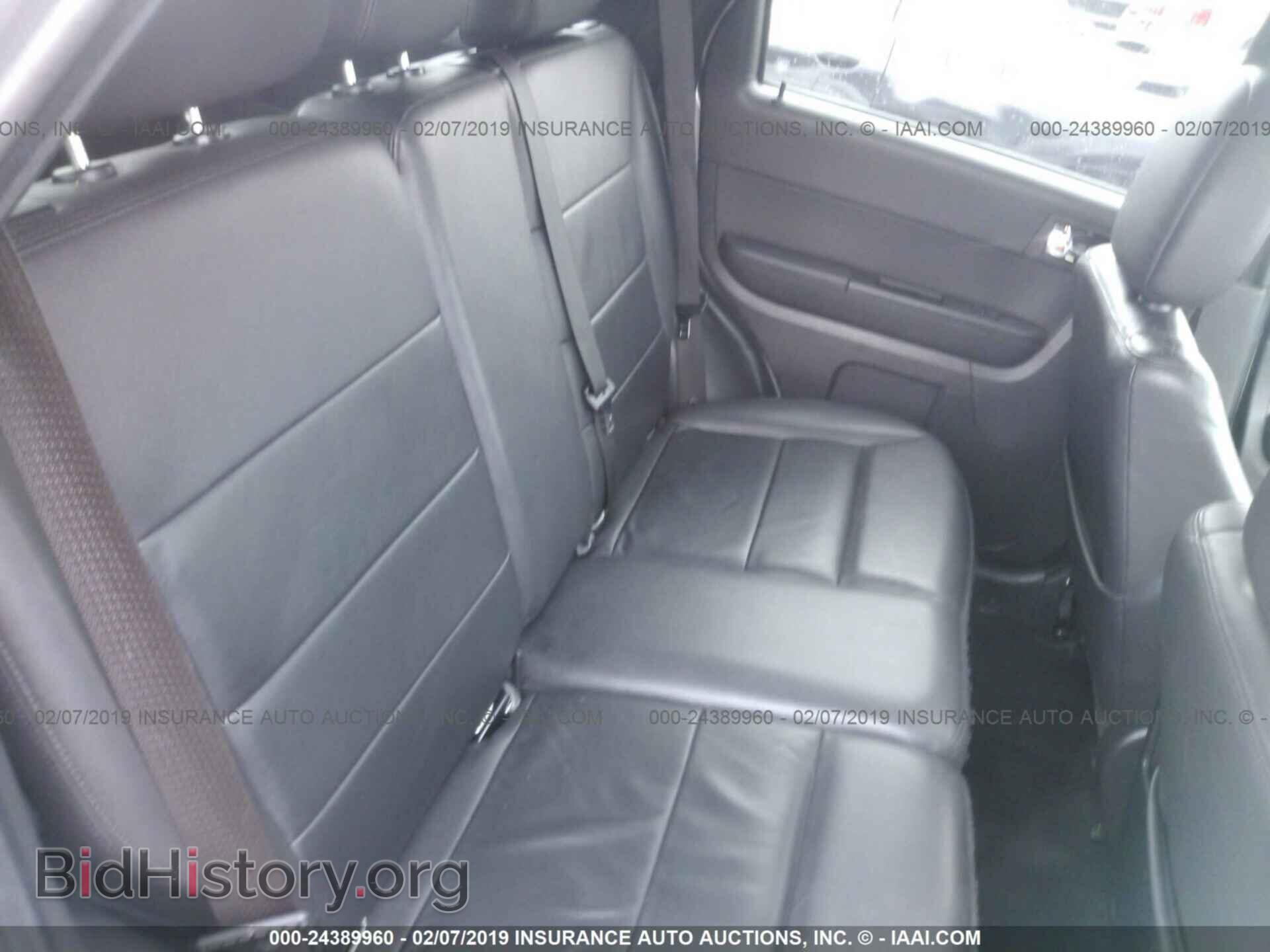 2011 FORD ESCAPE - VIN: 1FMCU0EG2BKB13023 - Фото 8