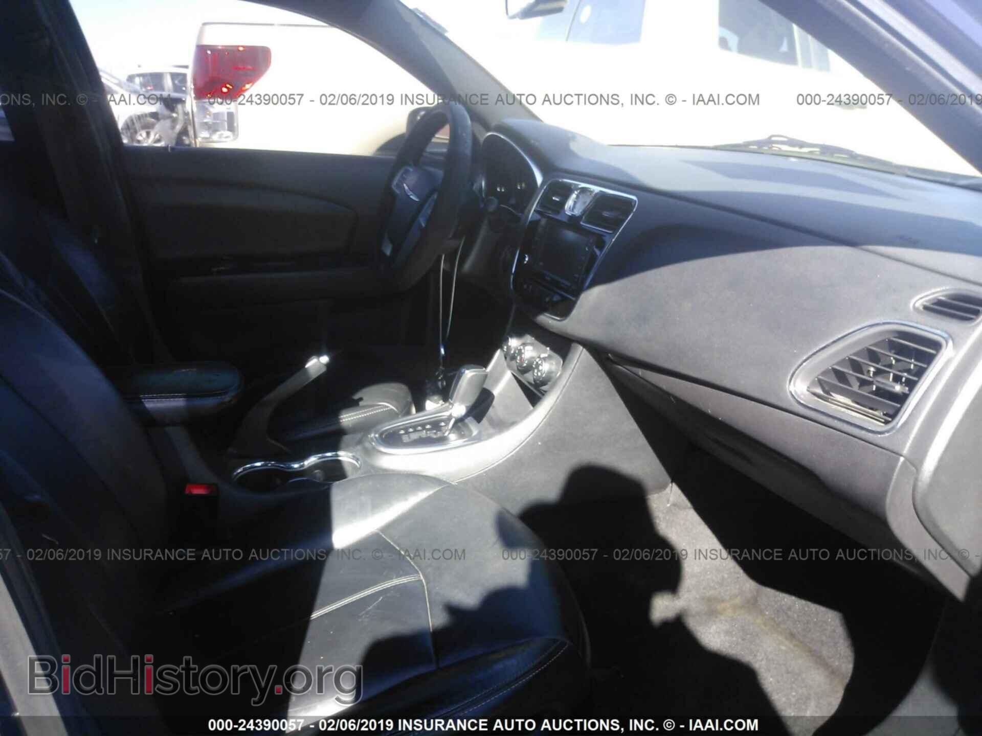 2012 CHRYSLER 200 - VIN: 1C3CCBCG5CN224451 - Фото 5