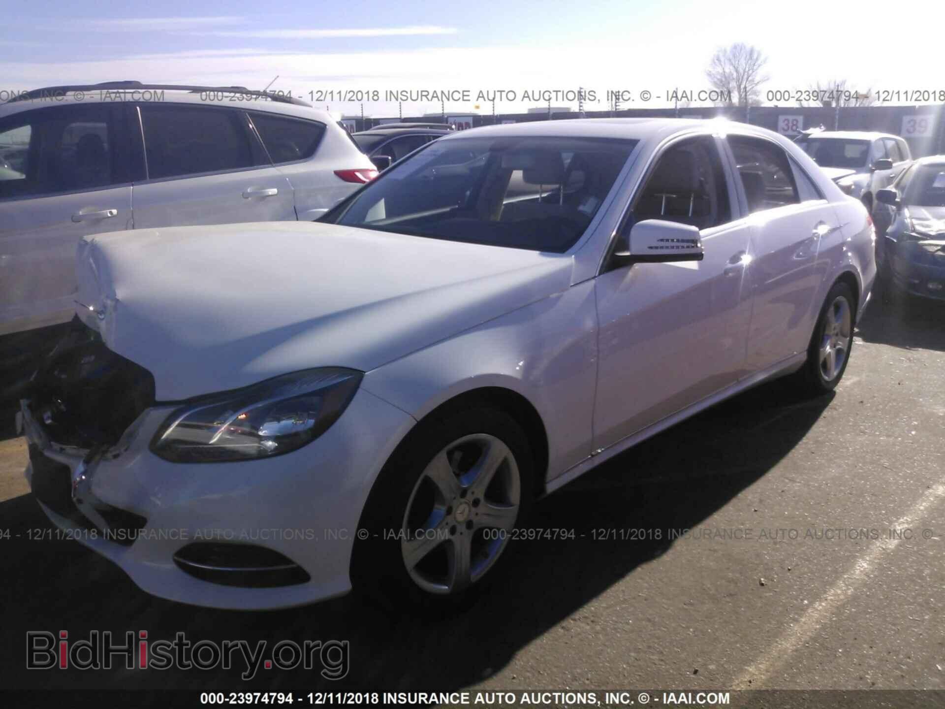 2014 MERCEDES-BENZ E - VIN: WDDHF8JB3EA861857 - Фото 2