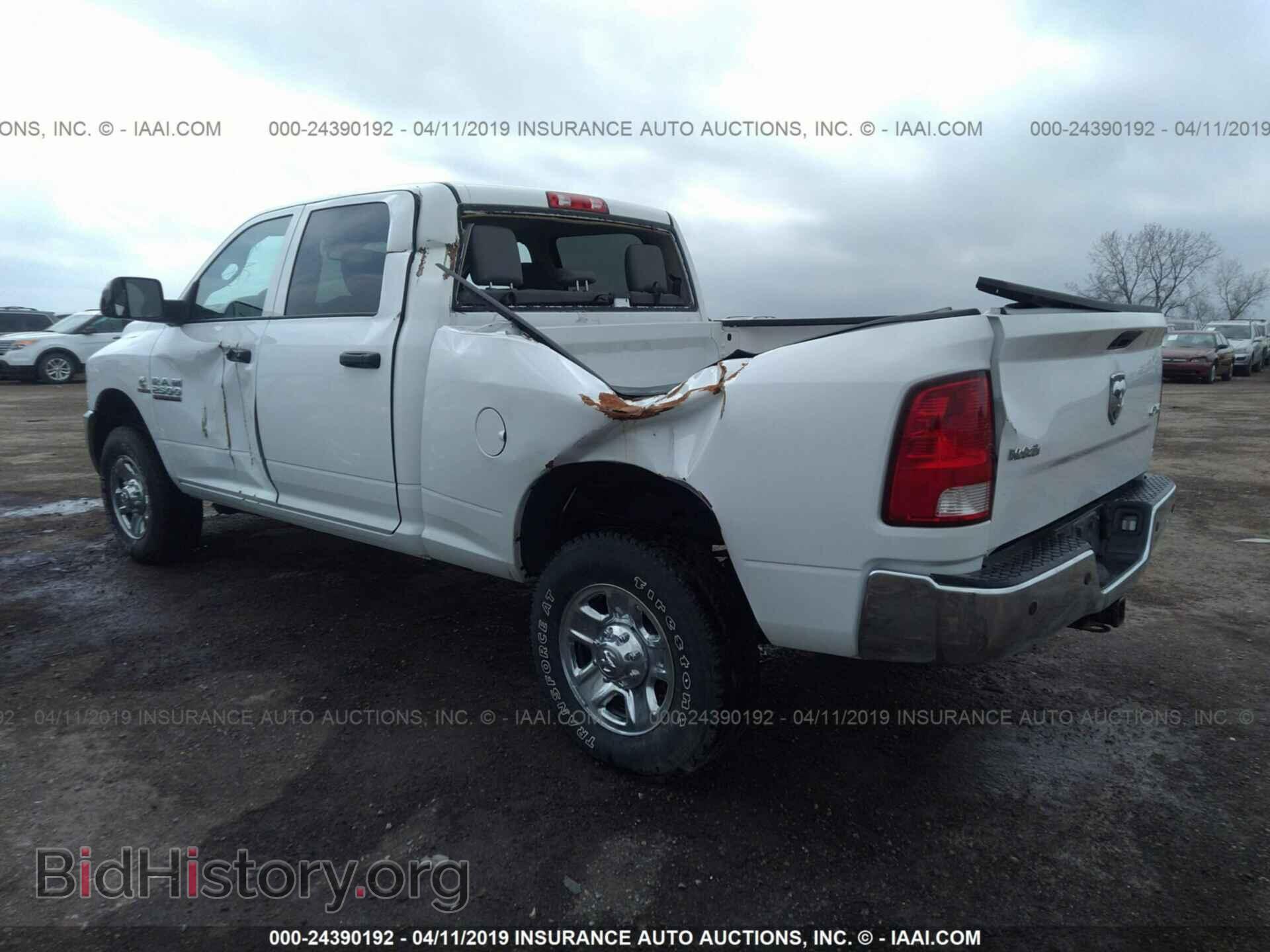 2017 RAM 2500 - VIN: 3C6UR5CL4HG711967 - Фото 3