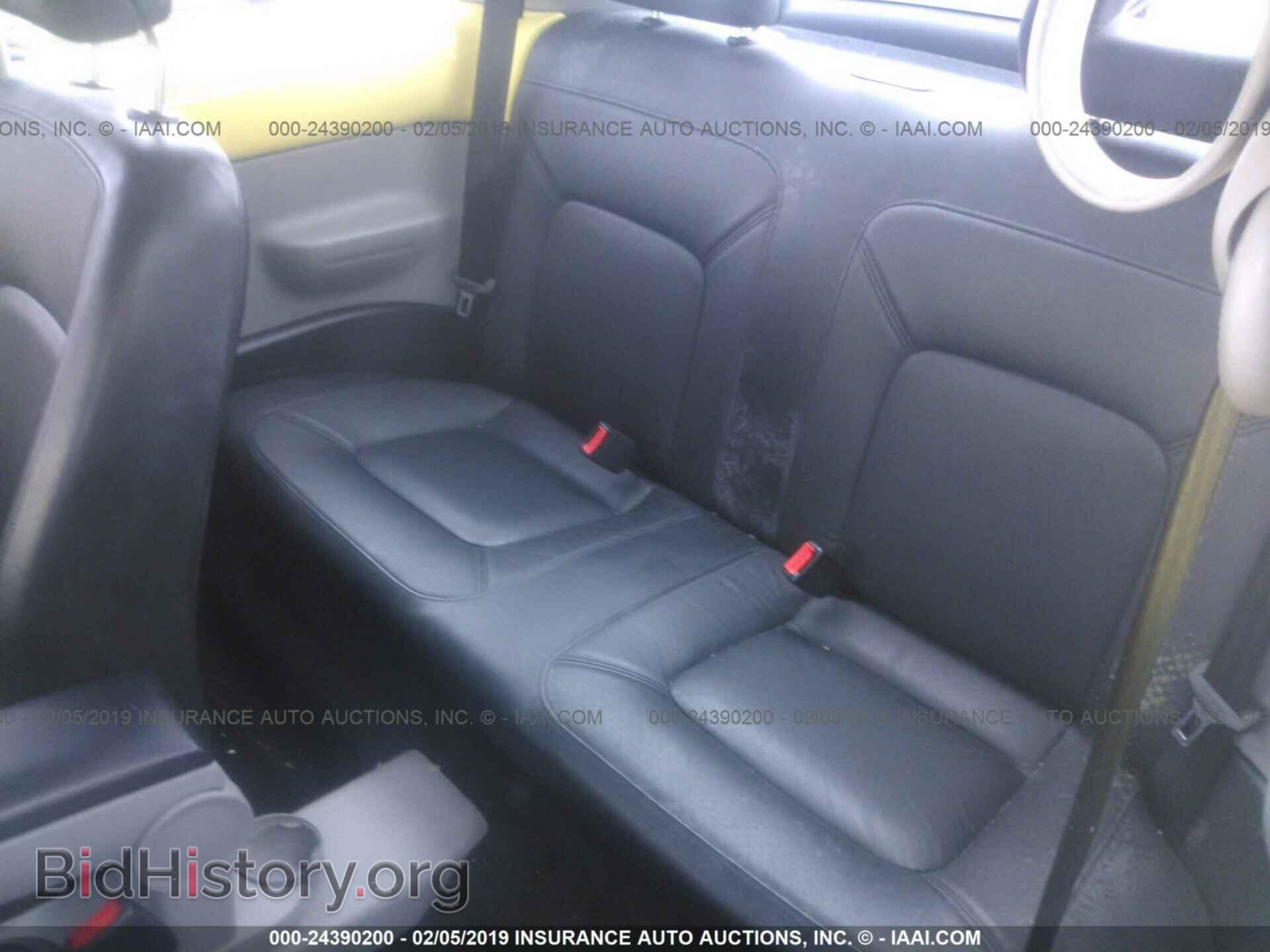 2000 VOLKSWAGEN NEW BEETLE - VIN: 3VWCA21C5YM434726 - Фото 8