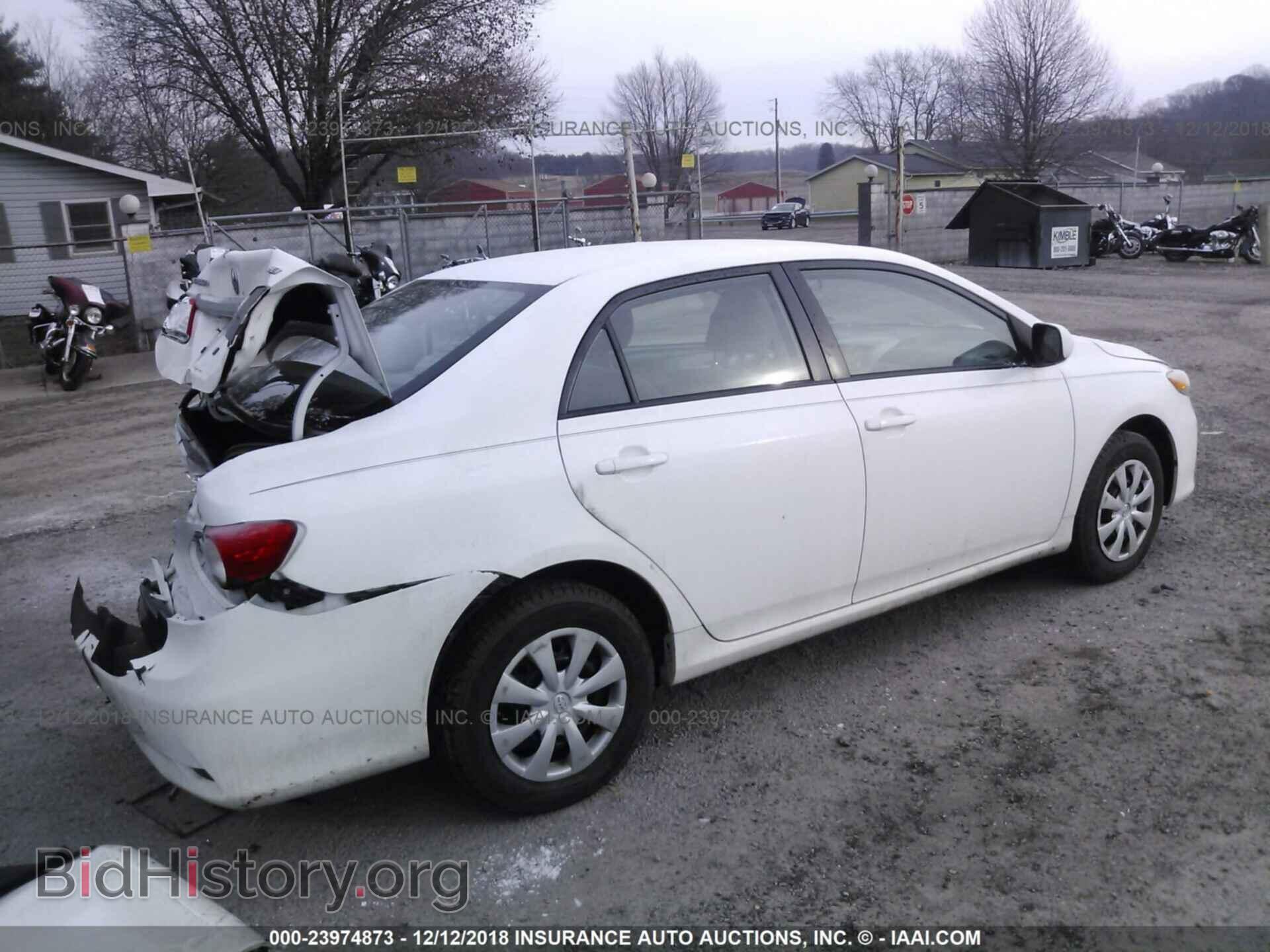 2011 TOYOTA COROLLA - VIN: 2T1BU4EE6BC652820 - Photo 4