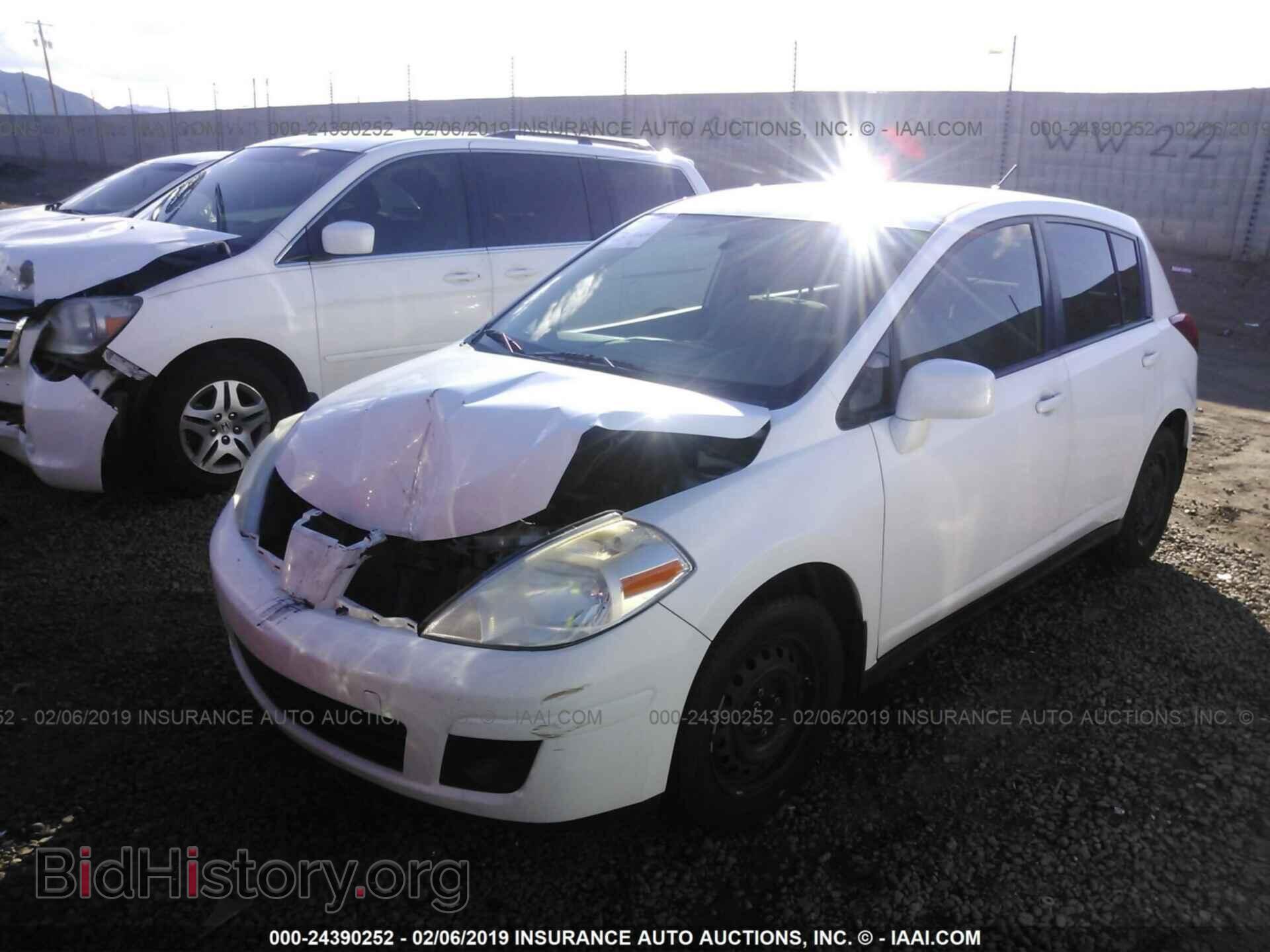 2008 NISSAN VERSA - VIN: 3N1BC13E98L382012 - Фото 2