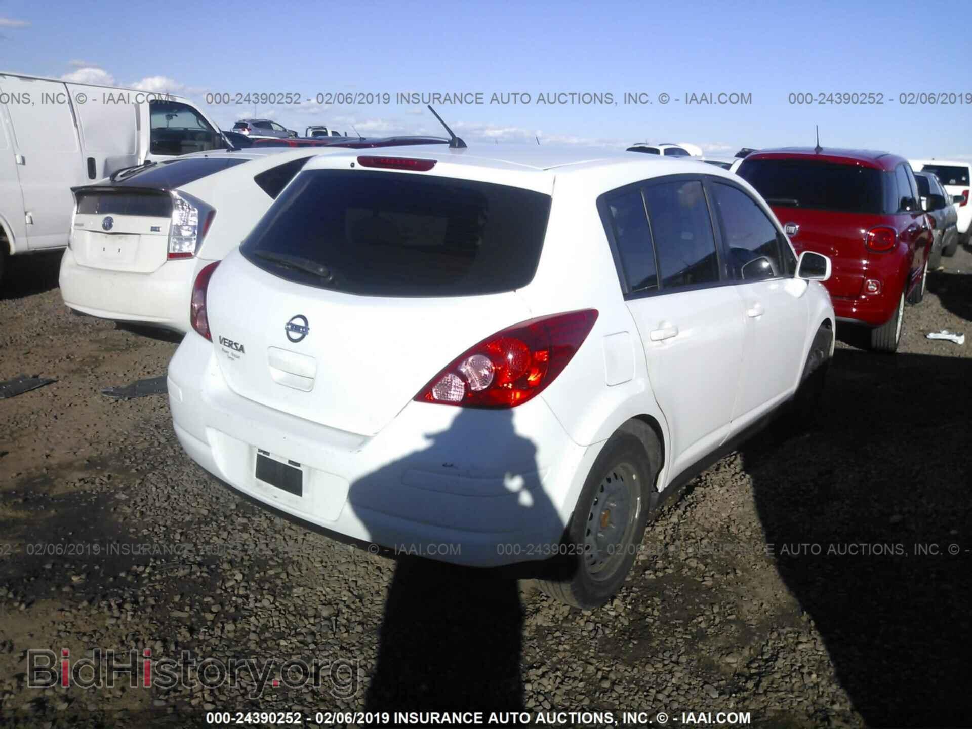 2008 NISSAN VERSA - VIN: 3N1BC13E98L382012 - Фото 4