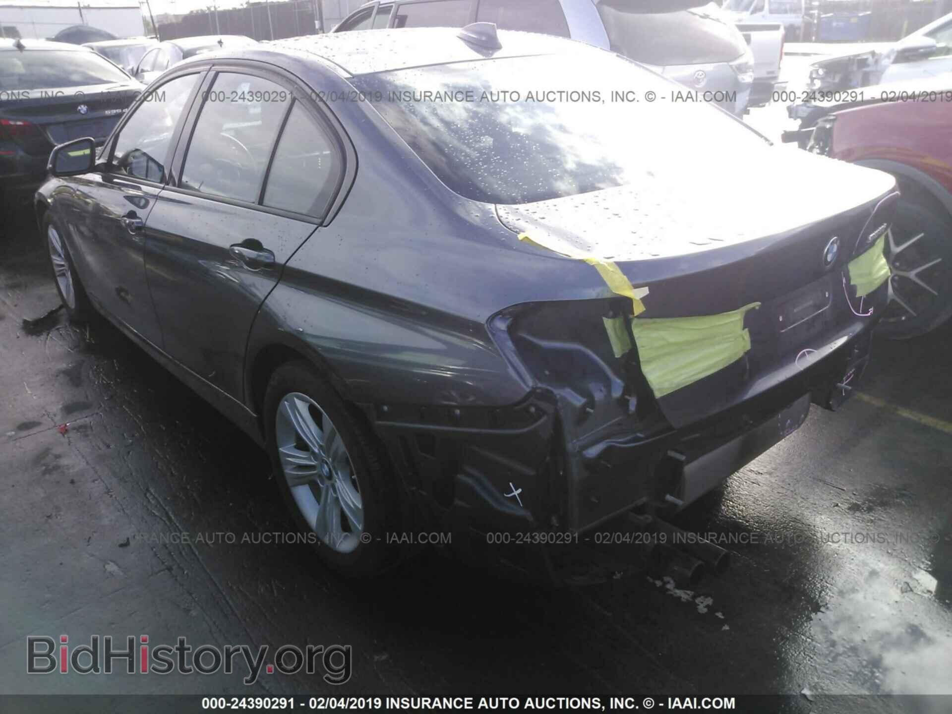 2016 BMW 328 - VIN: WBA8E9G55GNU30174 - Photo 3