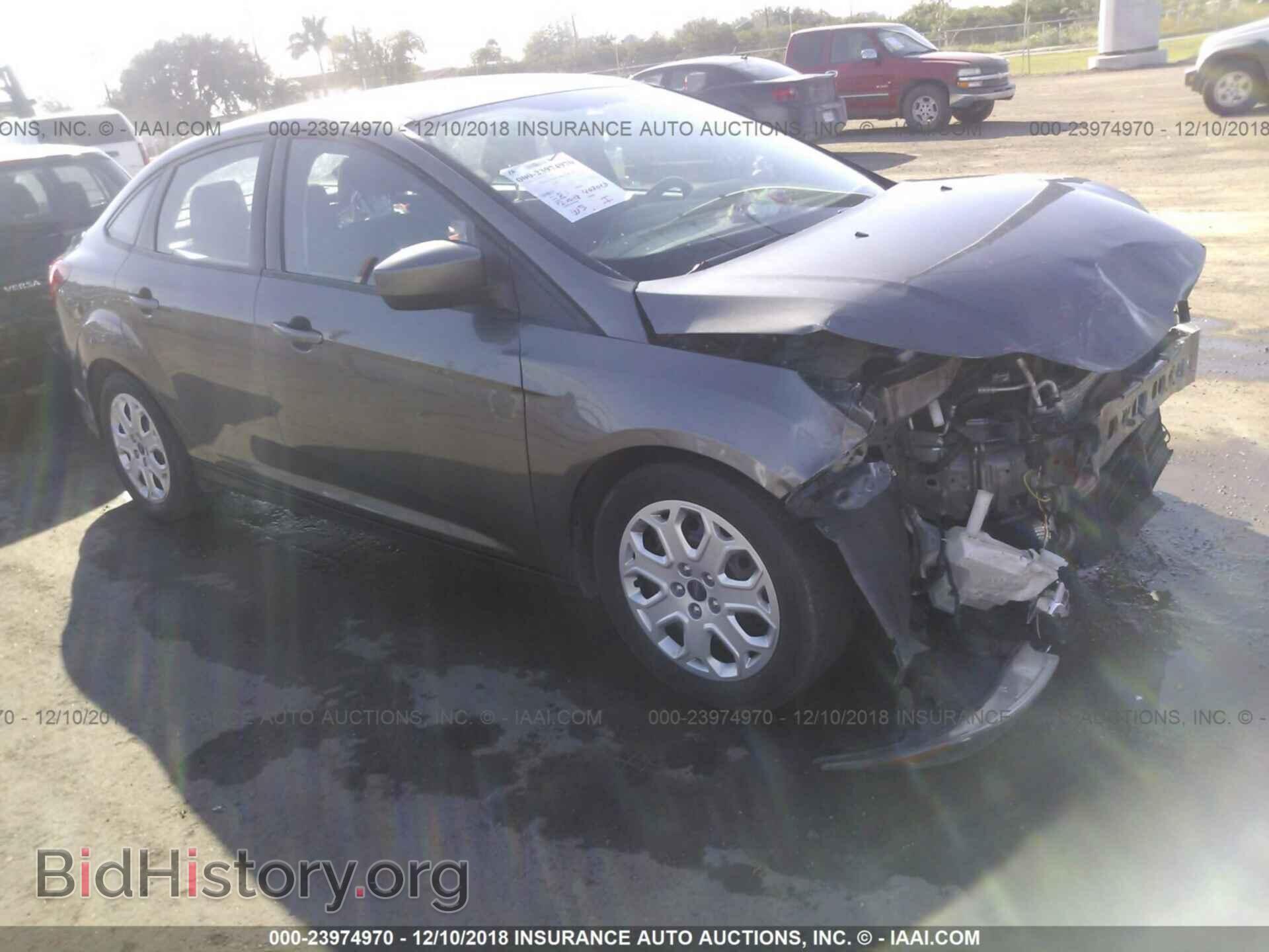 Photo 1FAHP3F24CL224275 - FORD FOCUS 2012