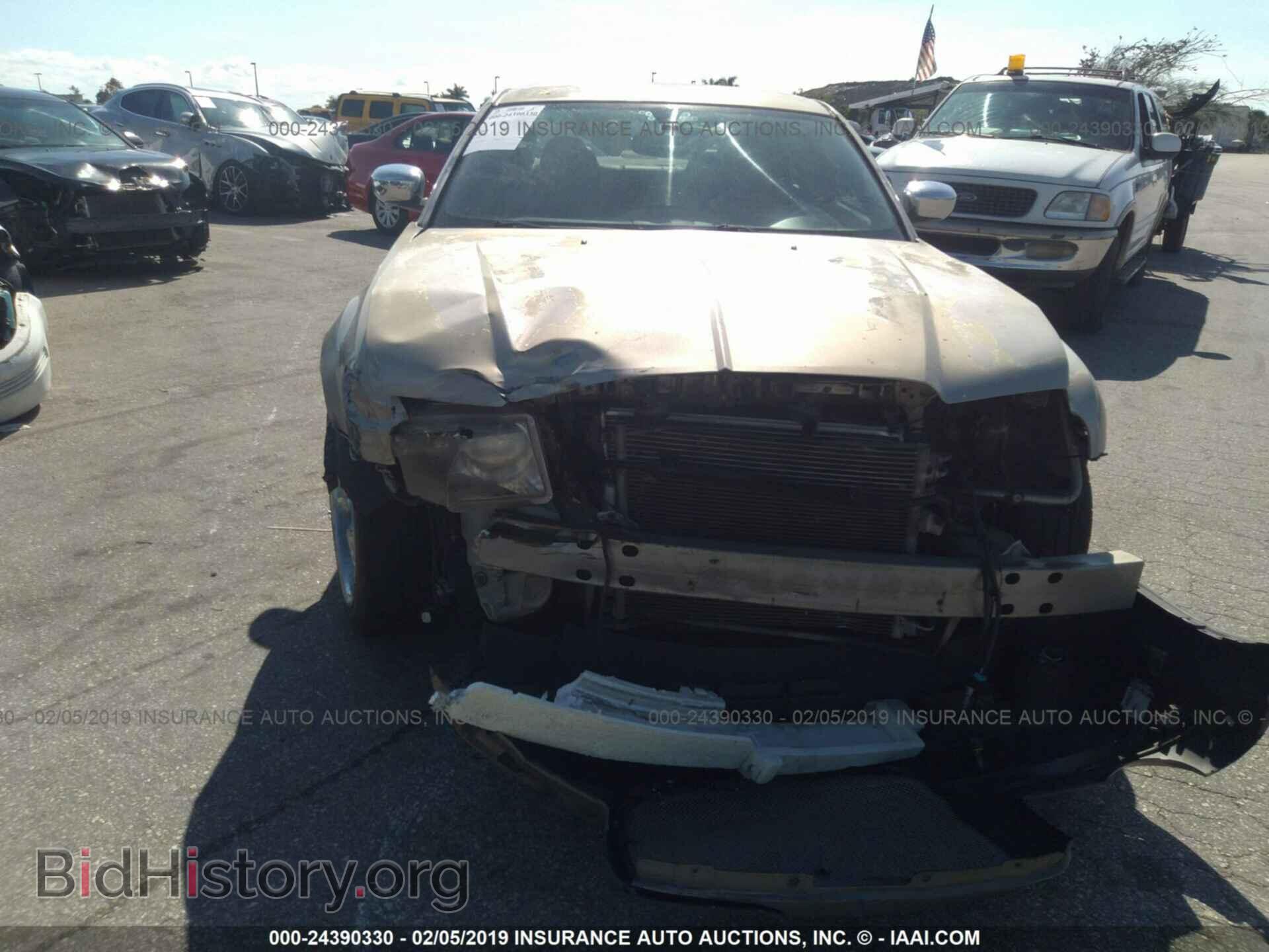 2006 CHRYSLER 300C - VIN: 2C3LA63H06H258249 - Фото 6