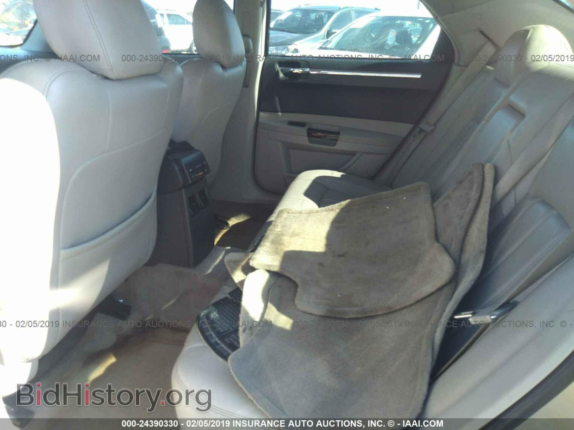 2006 CHRYSLER 300C - VIN: 2C3LA63H06H258249 - Фото 8