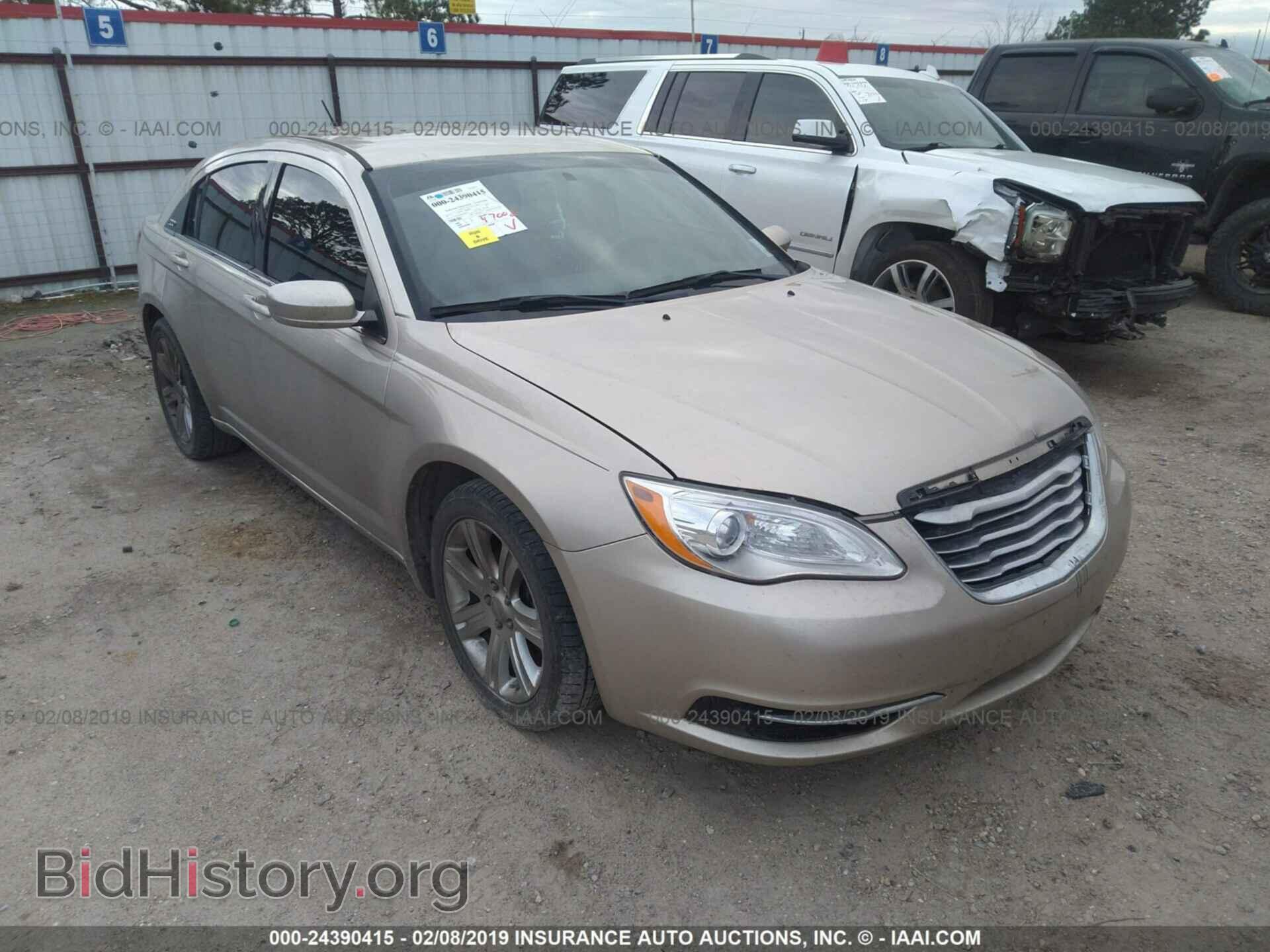 Photo 1C3CCBAB6DN640775 - CHRYSLER 200 2013