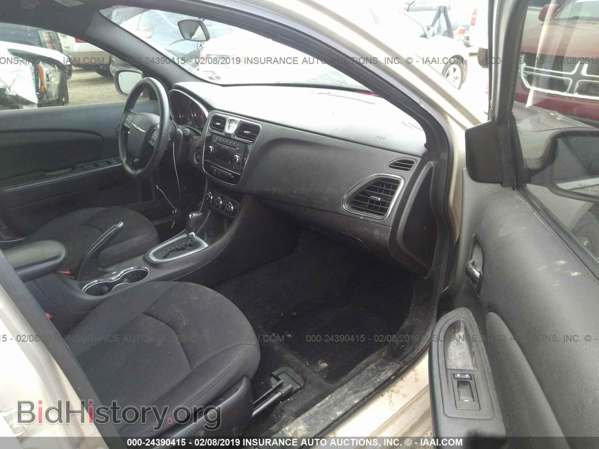 2013 CHRYSLER 200 - VIN: 1C3CCBAB6DN640775 - Фото 5