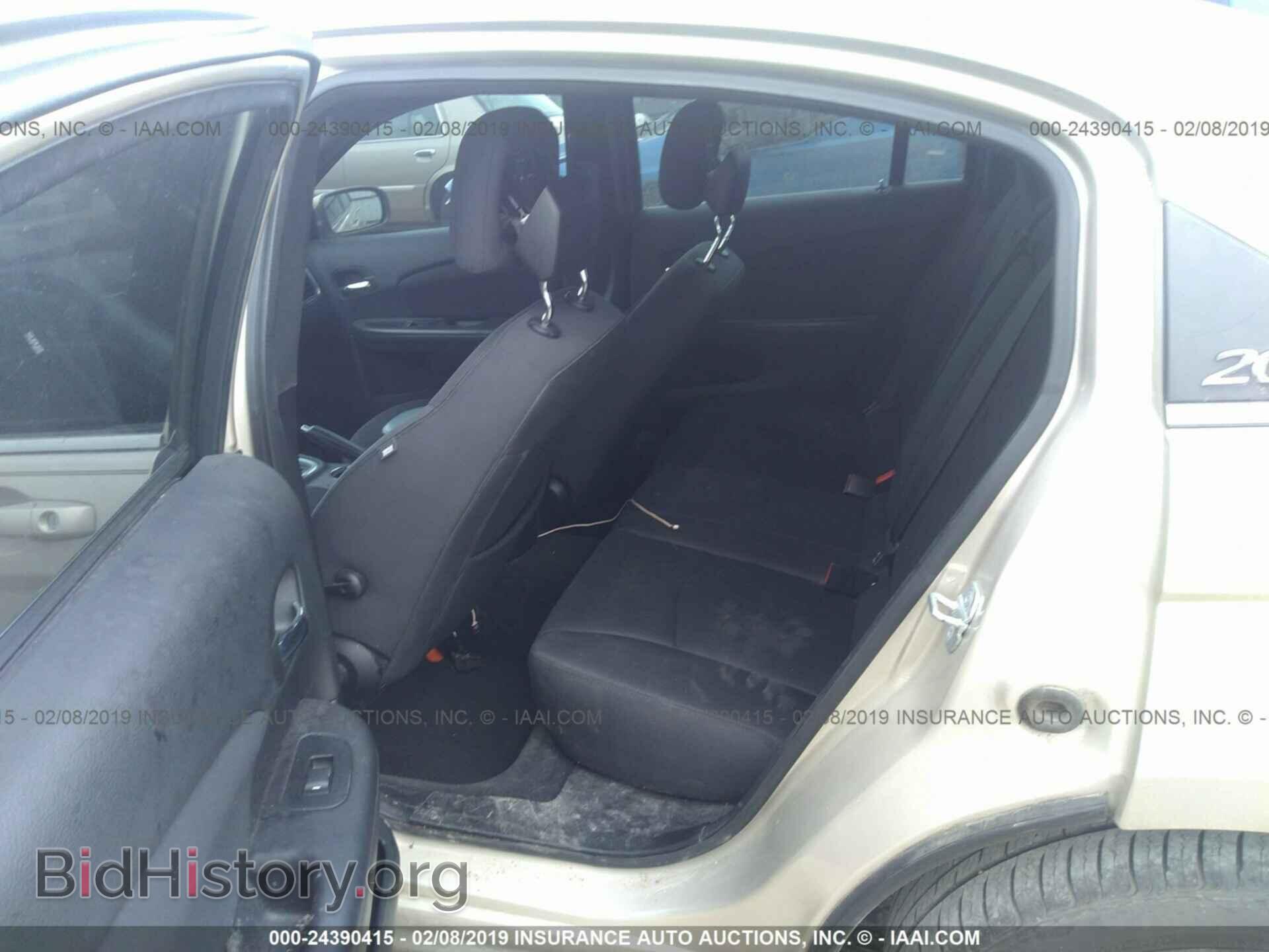 2013 CHRYSLER 200 - VIN: 1C3CCBAB6DN640775 - Фото 8
