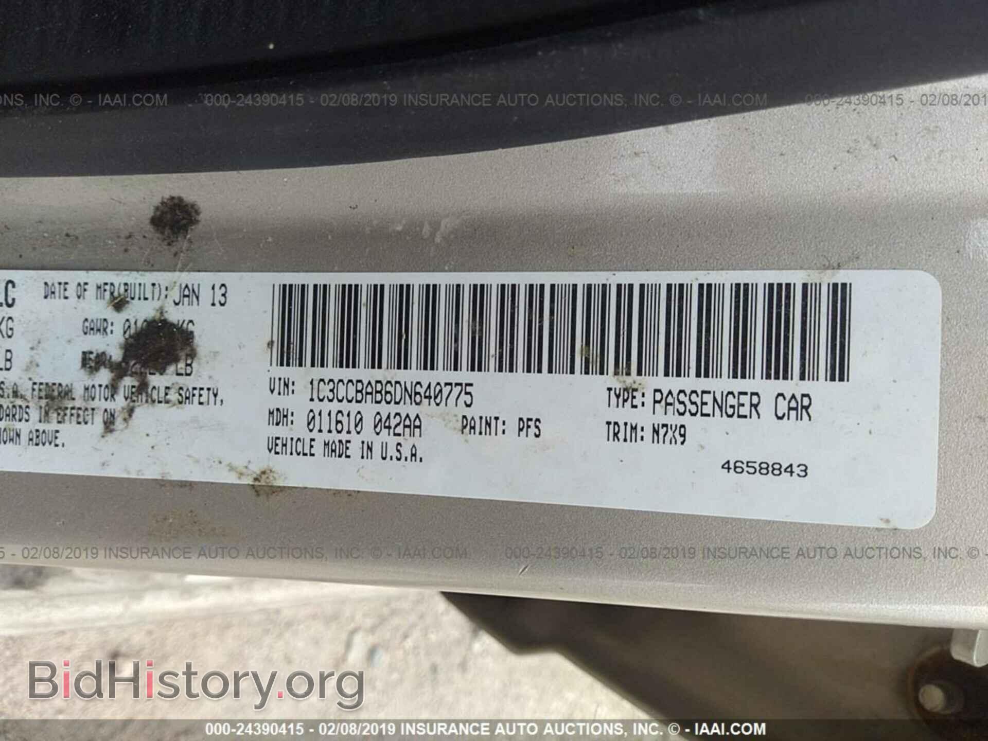 2013 CHRYSLER 200 - VIN: 1C3CCBAB6DN640775 - Фото 9