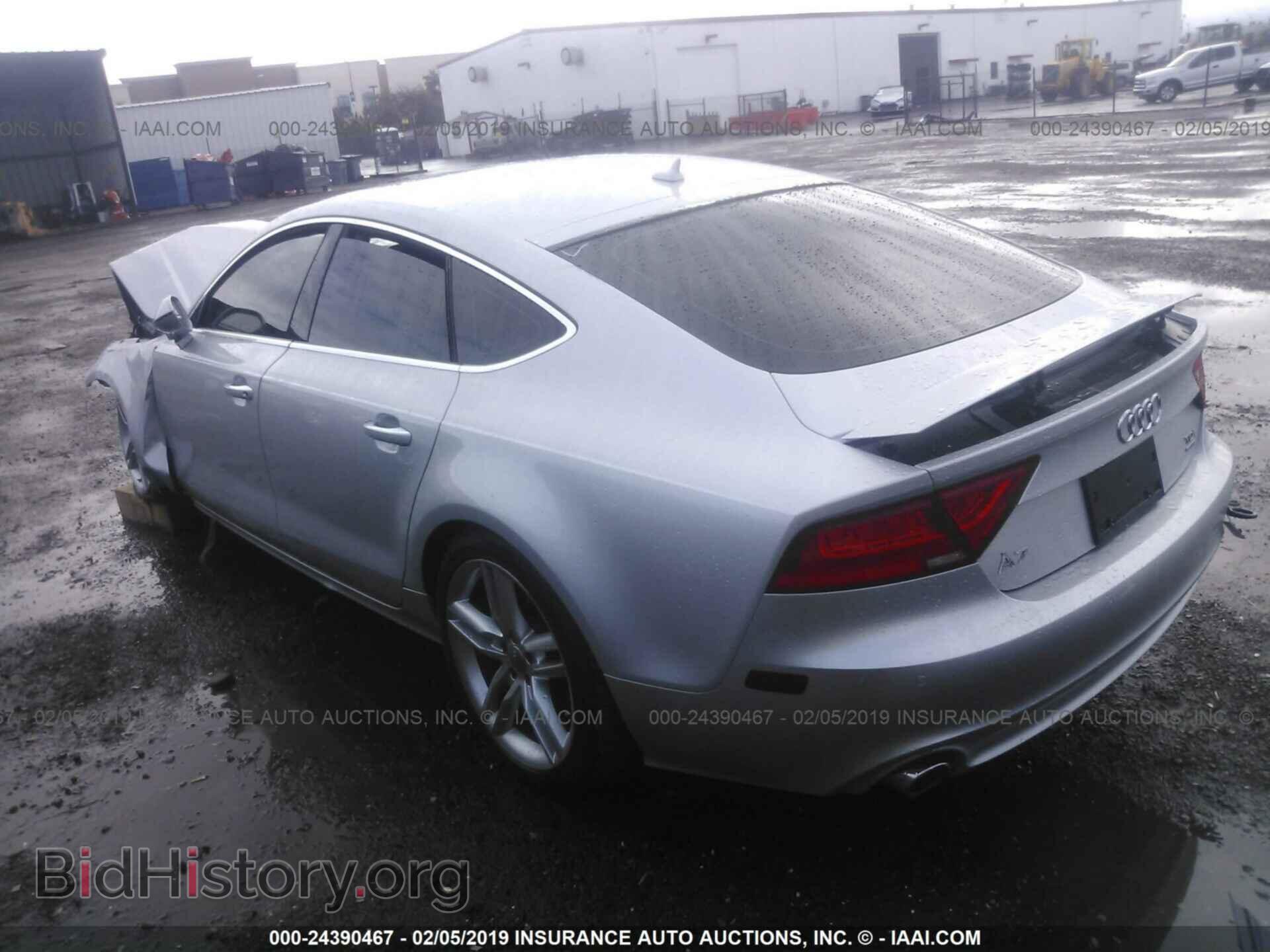2014 AUDI A7 - VIN: WAUWMAFC6EN104165 - Фото 3
