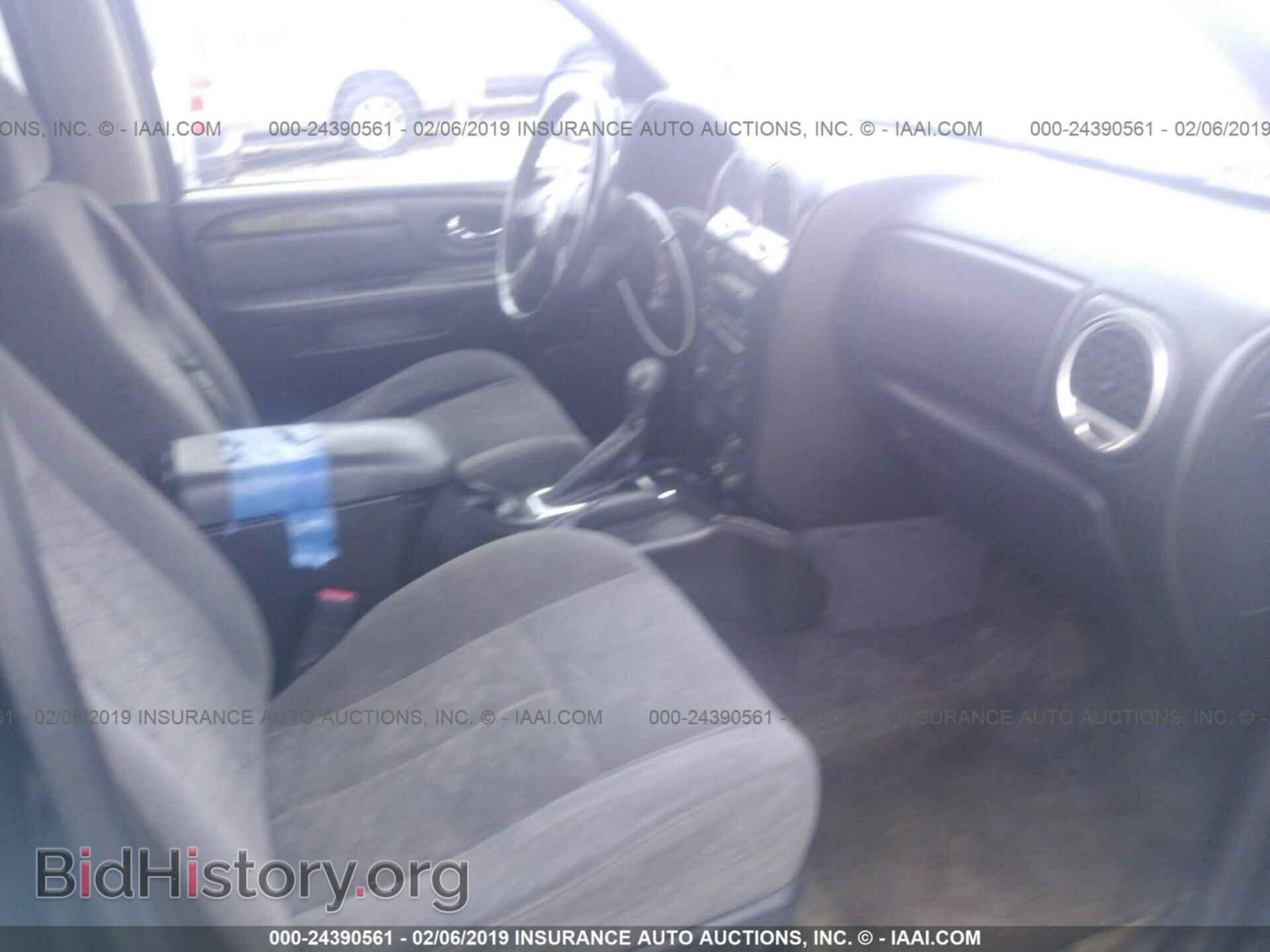2005 GMC ENVOY - VIN: 1GKET16S156137548 - Photo 5