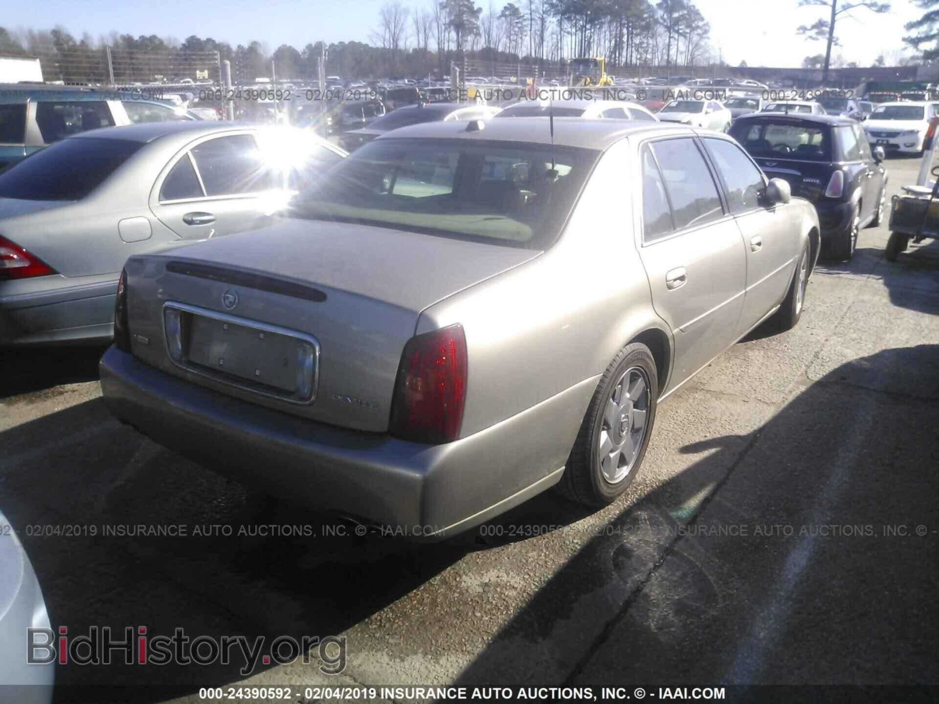 2004 CADILLAC DEVILLE - VIN: 1G6KD54Y64U252007 - Photo 4