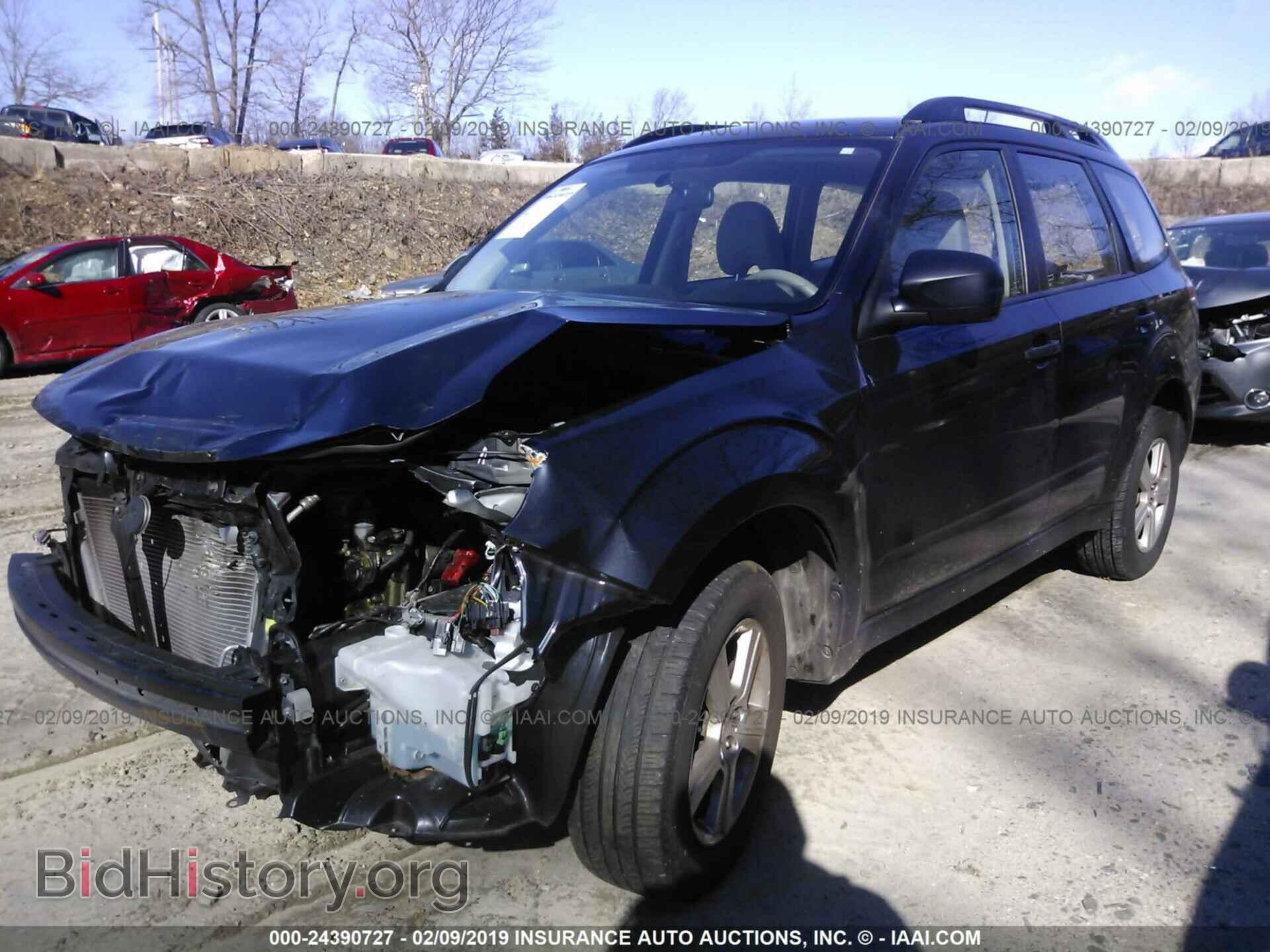 2013 SUBARU FORESTER - VIN: JF2SHABC7DH437615 - Фото 2