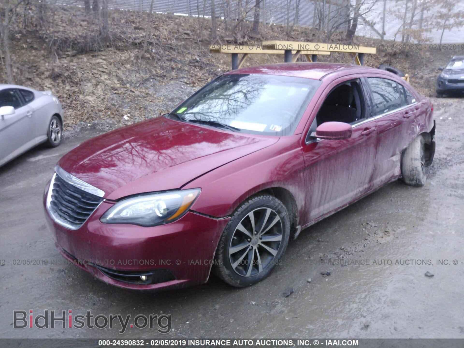 2013 CHRYSLER 200 - VIN: 1C3CCBBB3DN729461 - Photo 2