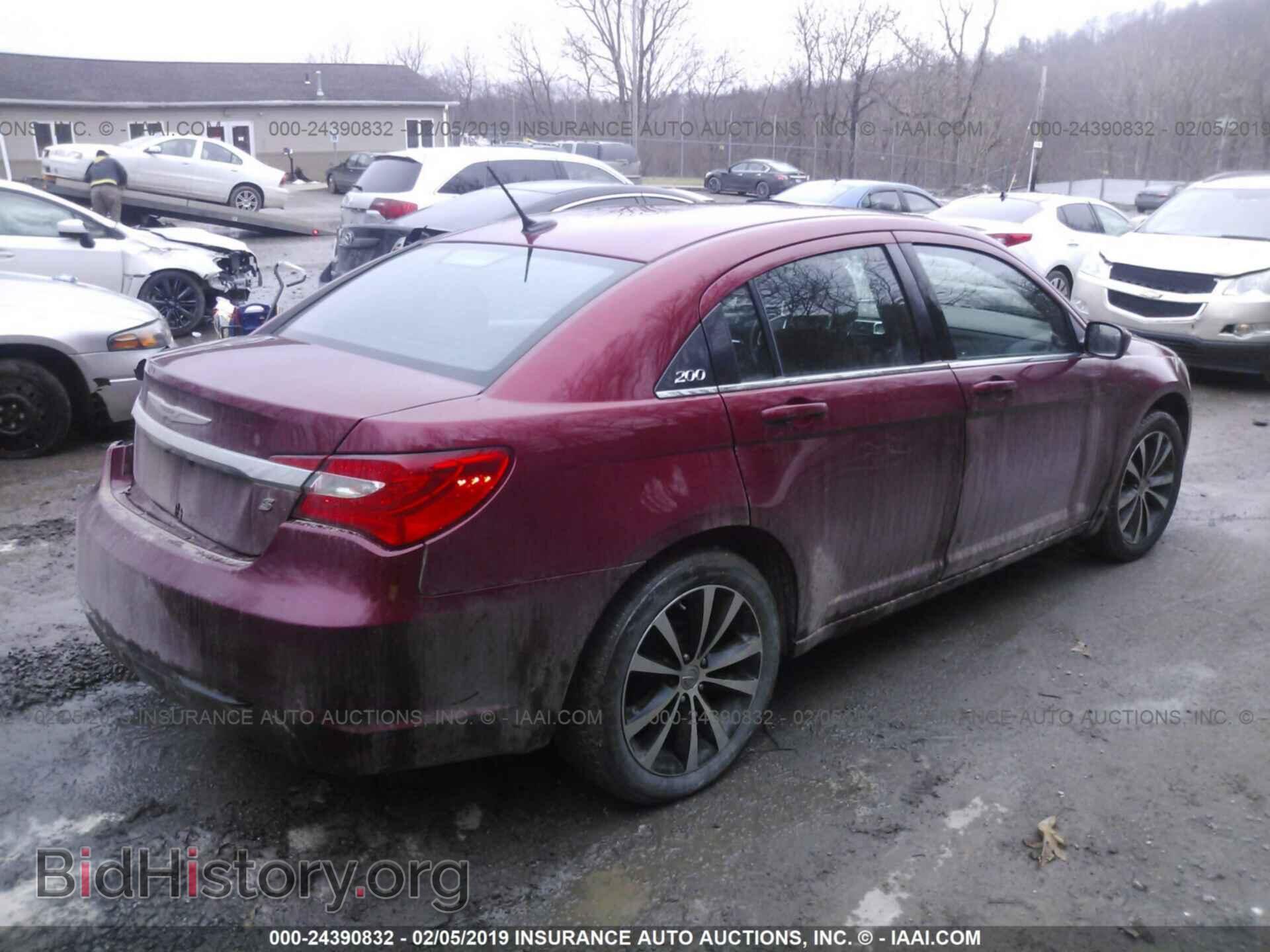 2013 CHRYSLER 200 - VIN: 1C3CCBBB3DN729461 - Photo 4