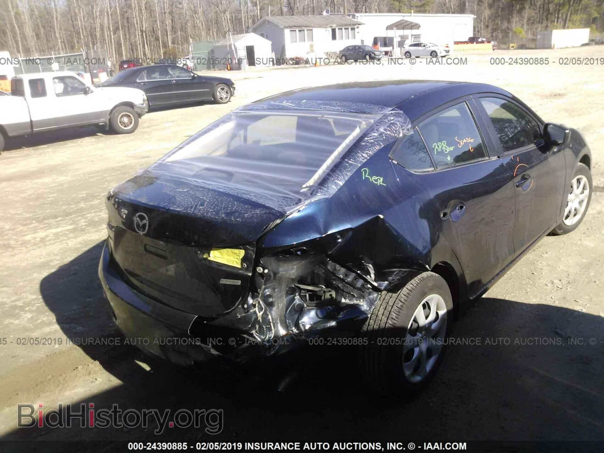 2017 MAZDA 3 - VIN: 3MZBN1U72HM111565 - Фото 4