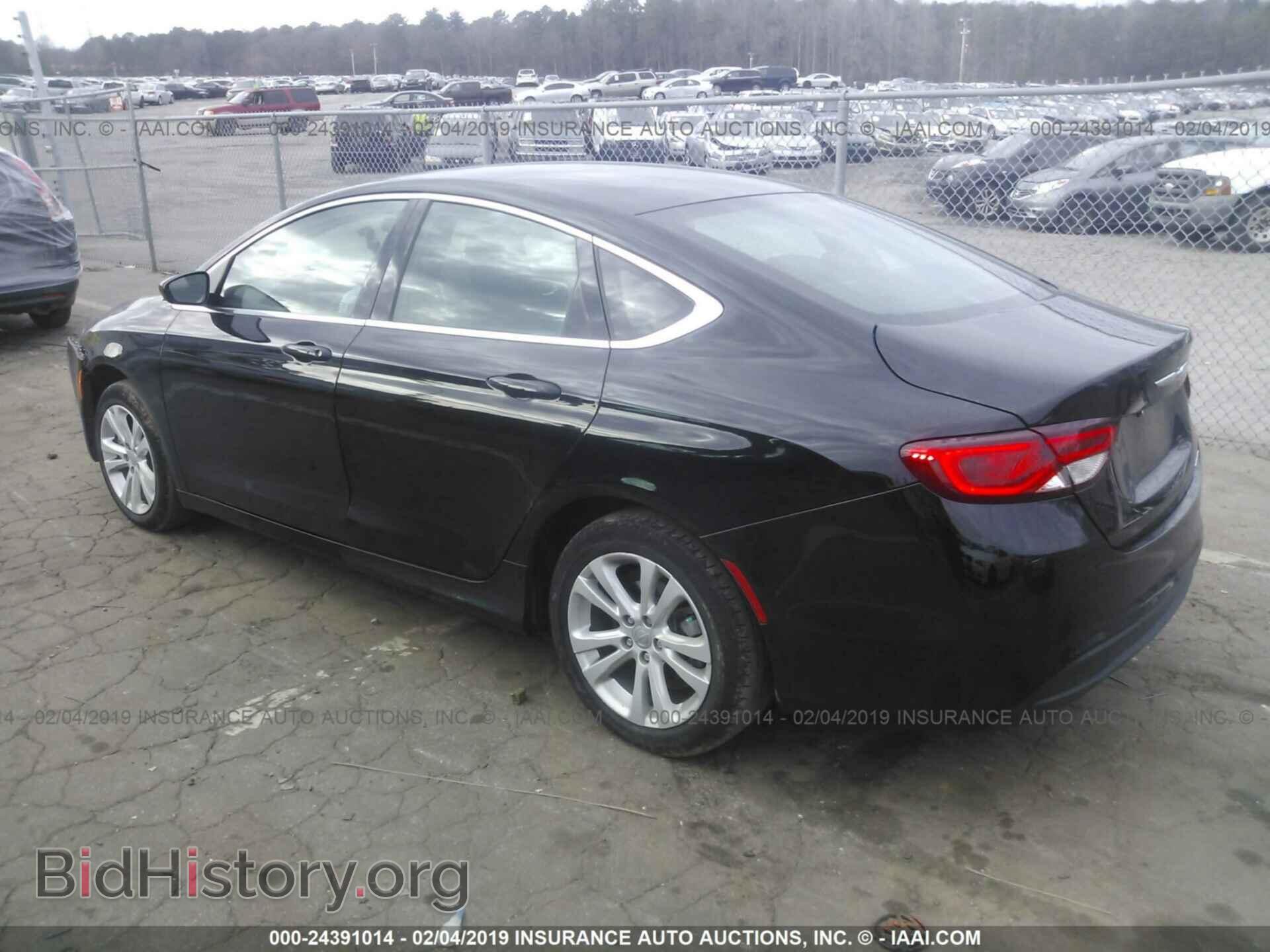2017 CHRYSLER 200 - VIN: 1C3CCCFB6HN500925 - Фото 3