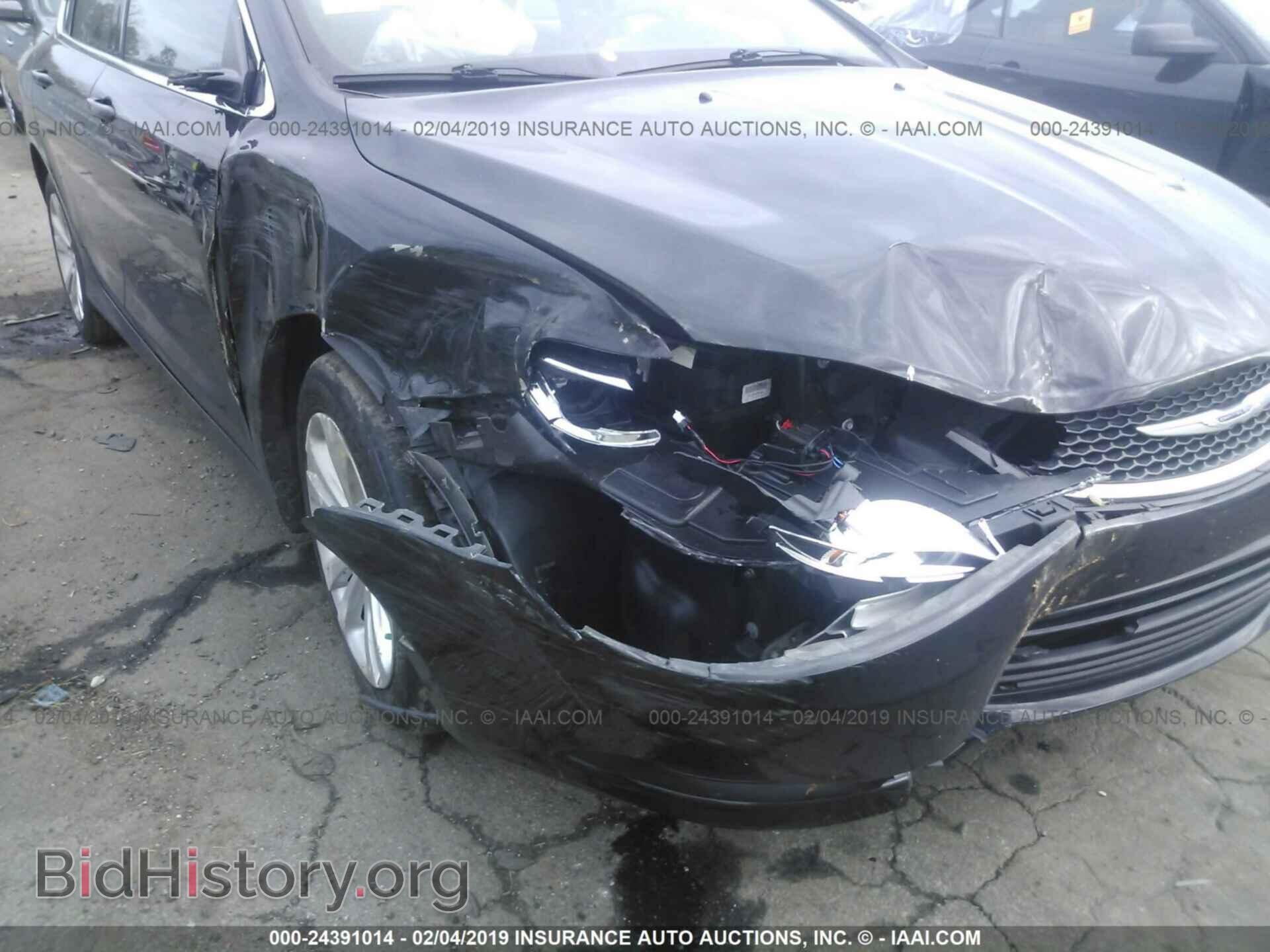 2017 CHRYSLER 200 - VIN: 1C3CCCFB6HN500925 - Фото 6