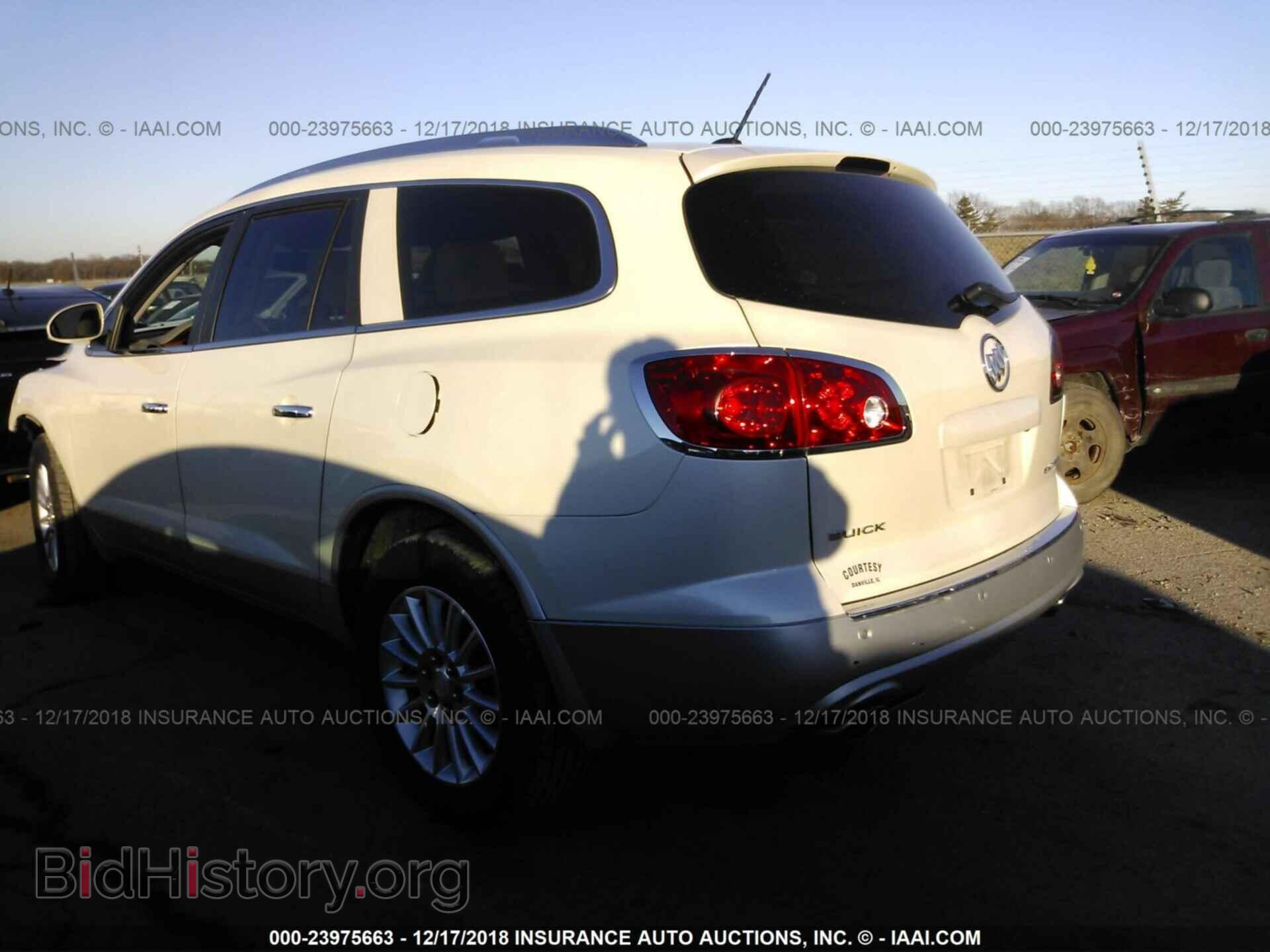 2012 BUICK ENCLAVE - VIN: 5GAKVCED2CJ385598 - Фото 3