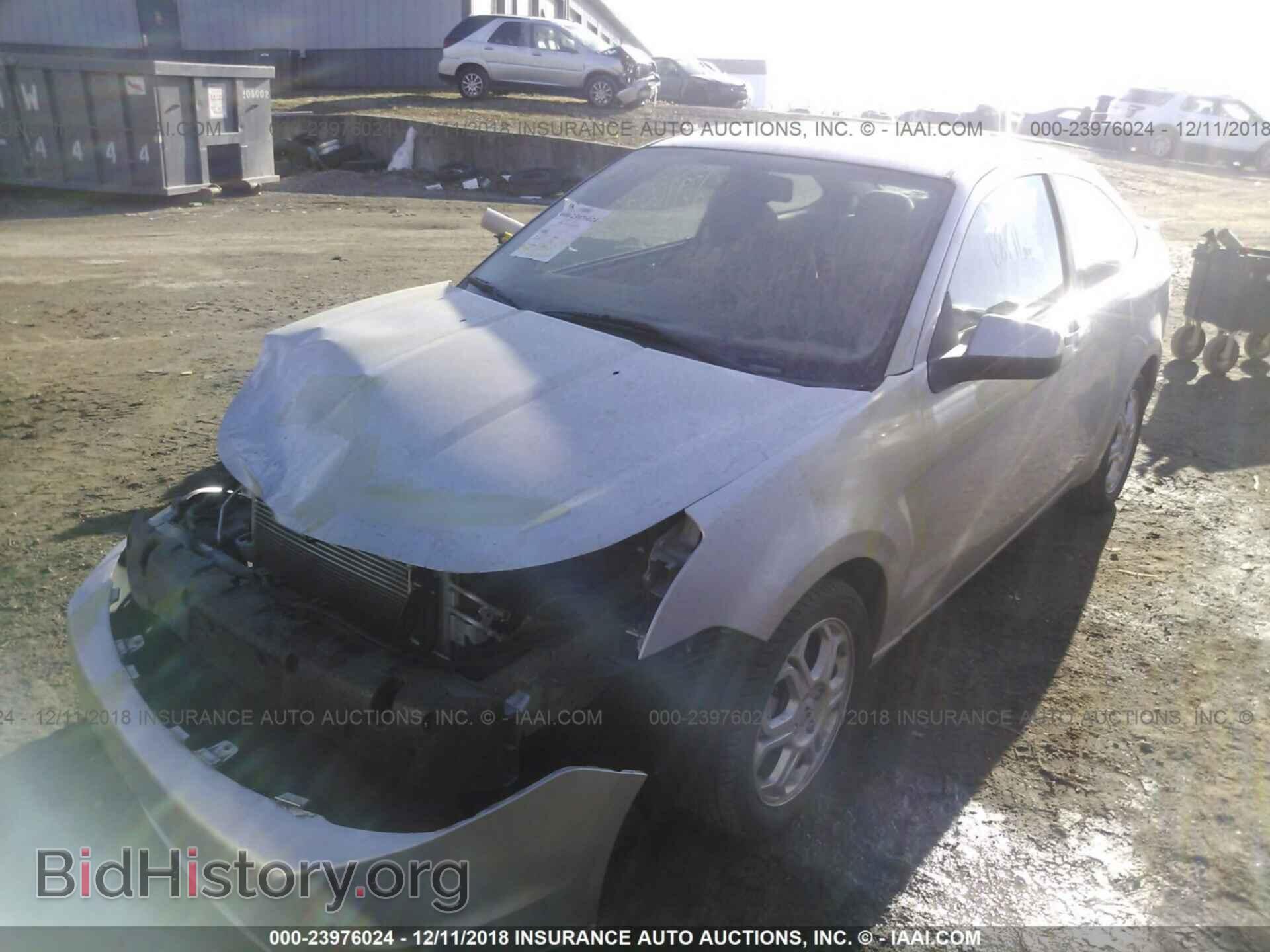 2009 FORD FOCUS - VIN: 1FAHP32N69W189231 - Фото 2