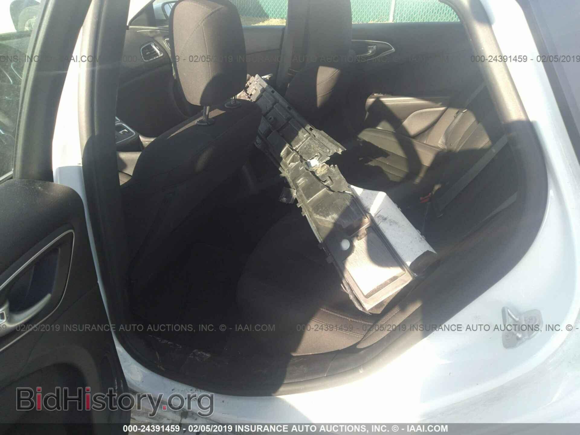 2016 CHRYSLER 200 - VIN: 1C3CCCAB8GN139039 - Photo 8