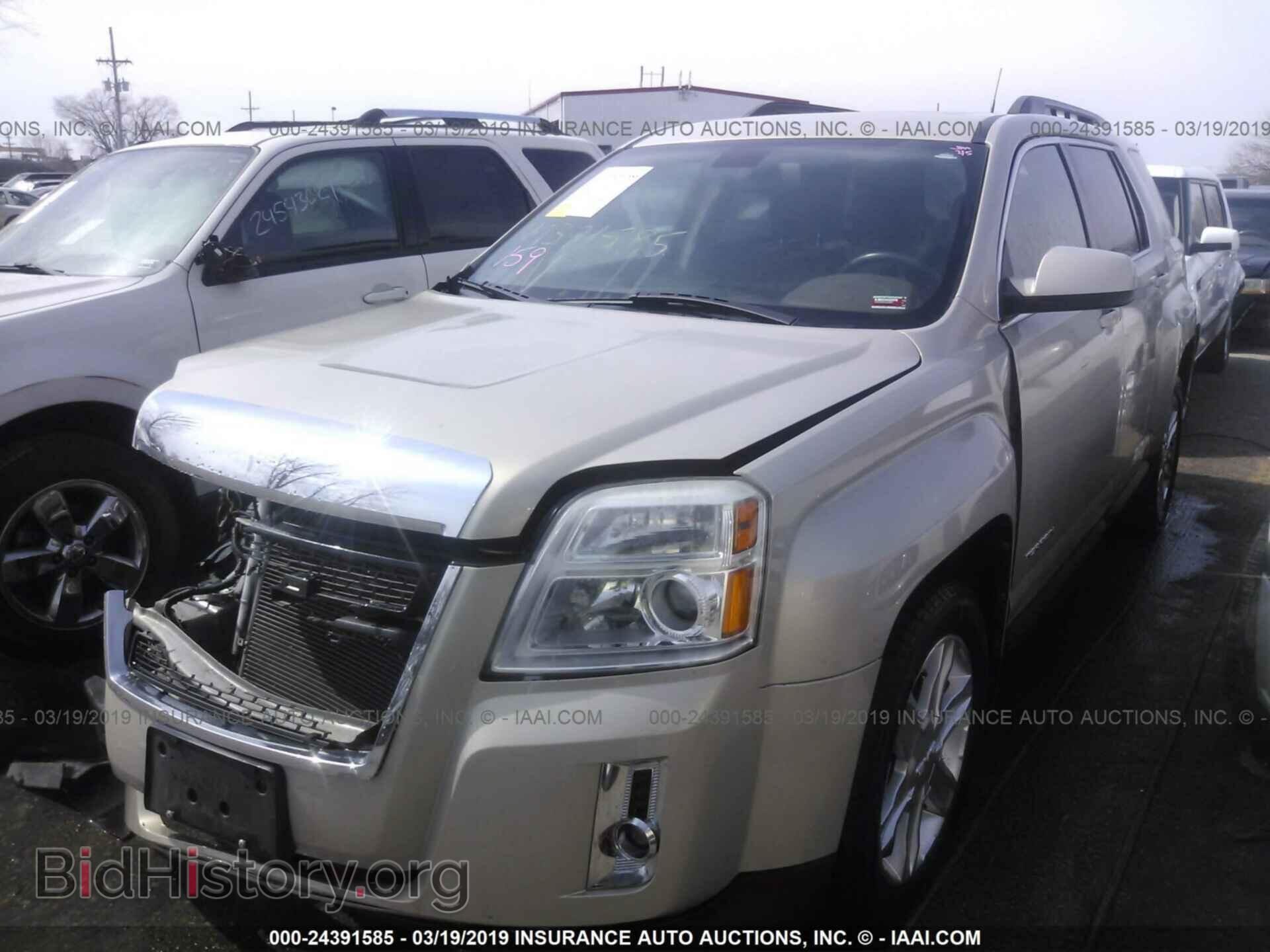 2010 GMC TERRAIN - VIN: 2CTFLGEWXA6417307 - Photo 2