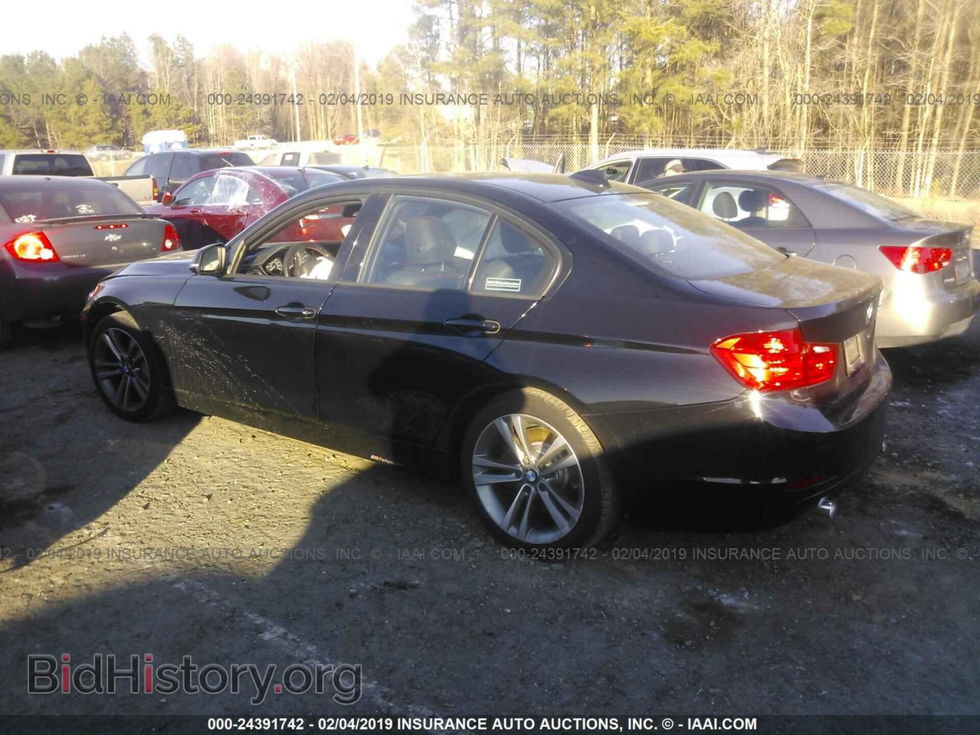 2014 BMW 335 - VIN: WBA3A9C57EF477645 - Фото 3