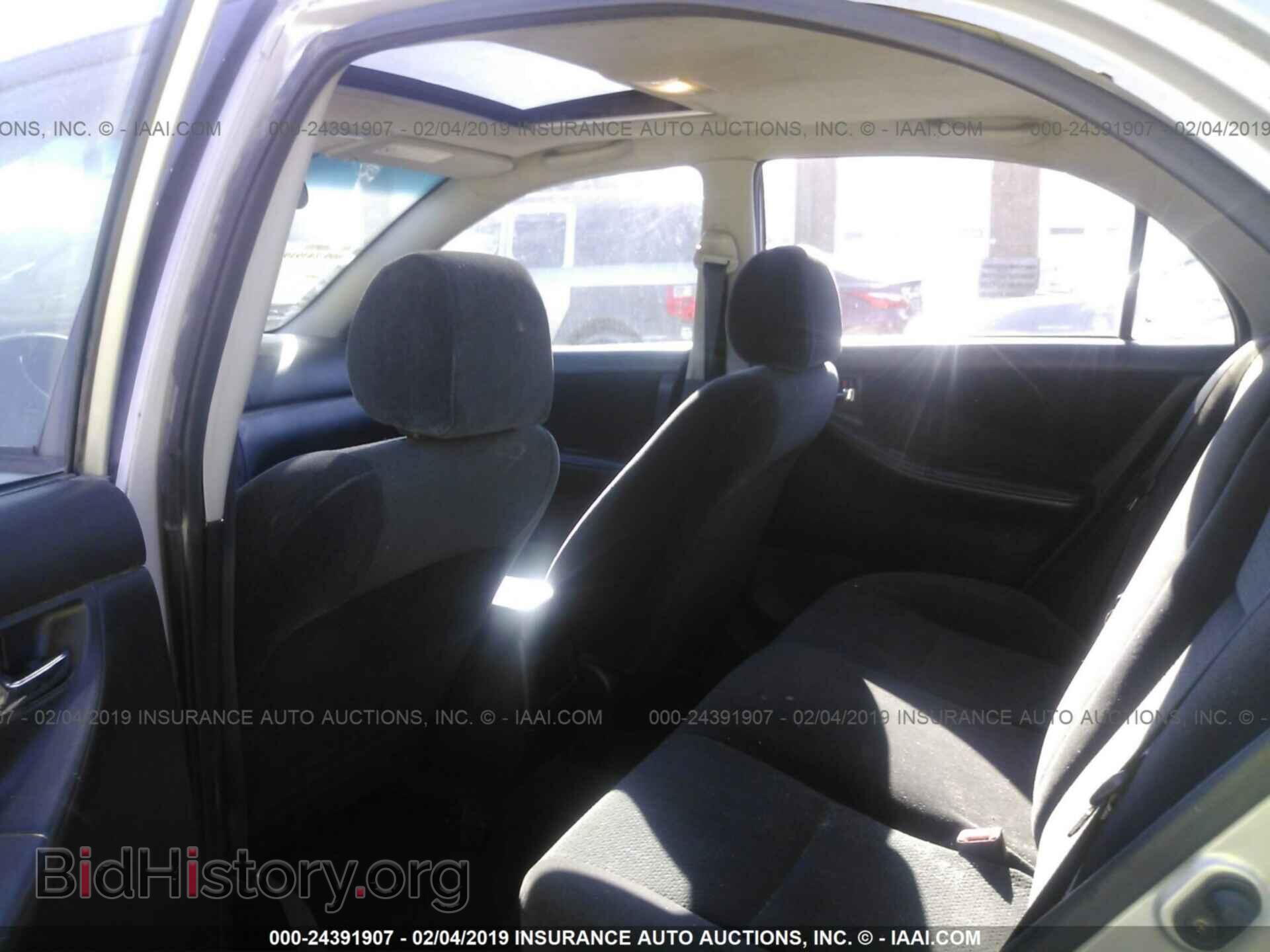 2003 TOYOTA COROLLA - VIN: 2T1BR32E73C106013 - Фото 8