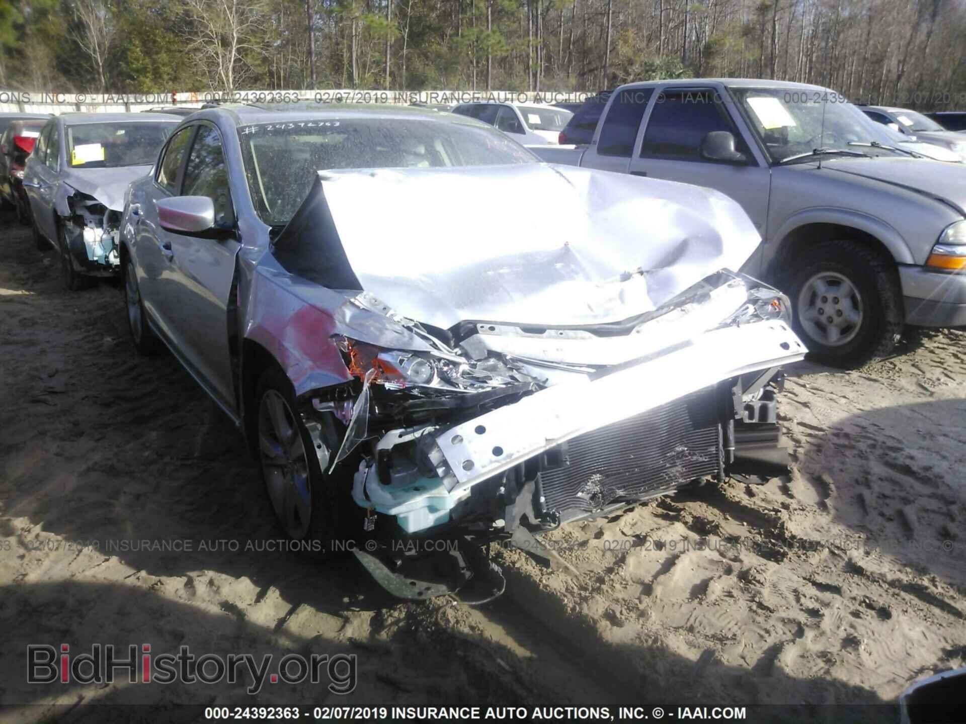 Фотография 19VDE1F38FE010231 - ACURA ILX 2015