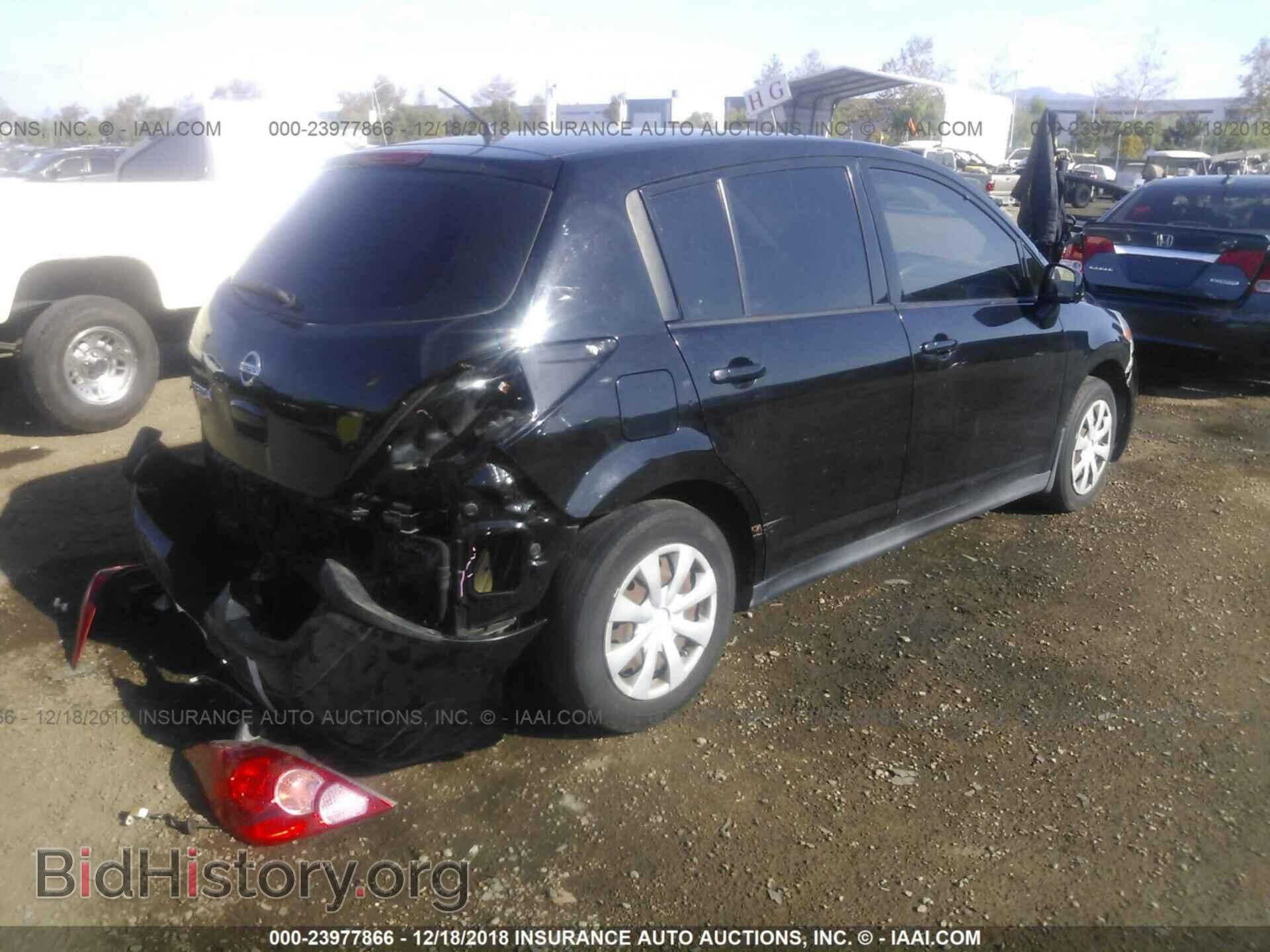 2014 CHRYSLER 300 - VIN: 2C3CCAAGXEH175532 - Фото 4