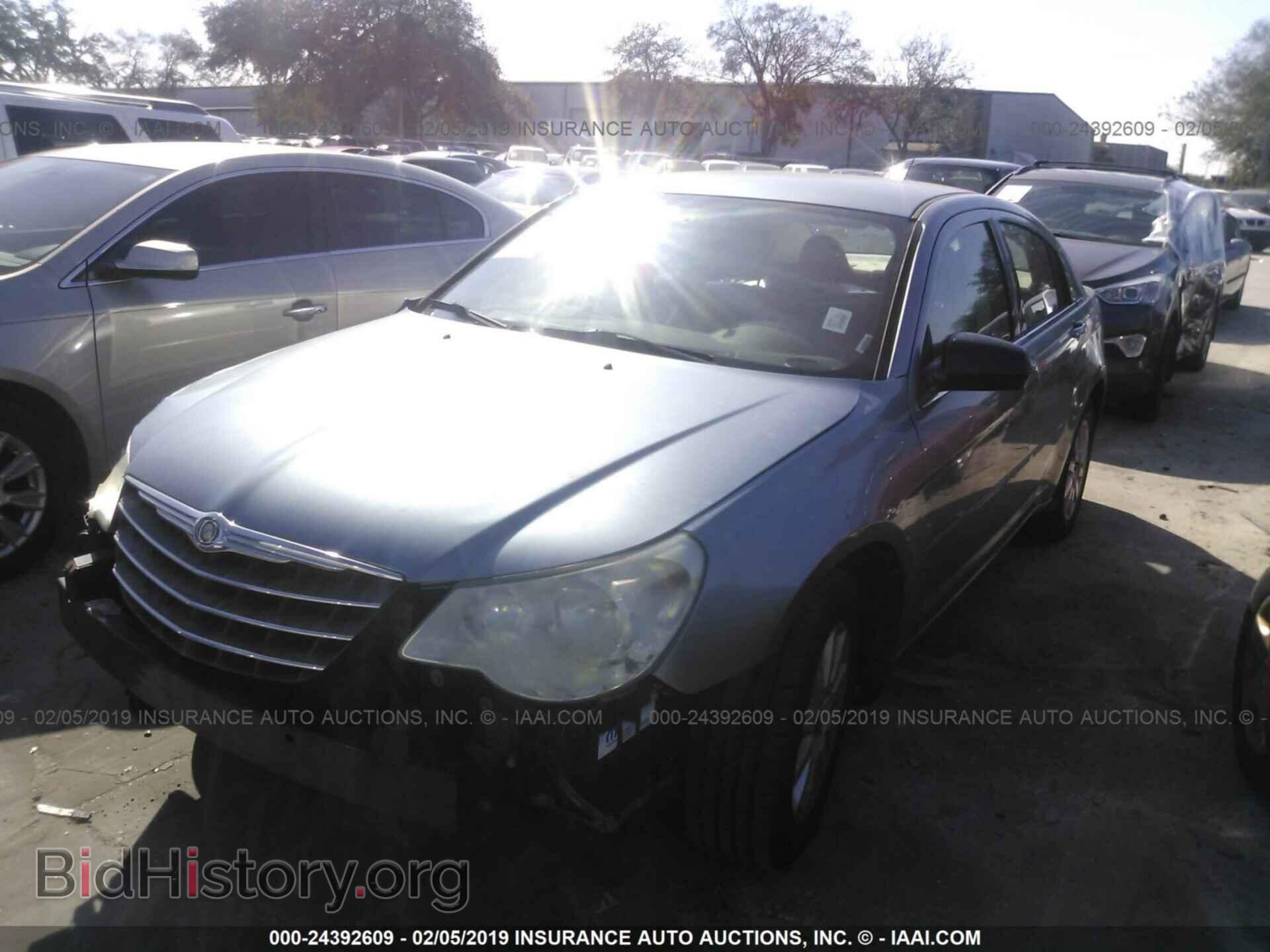2010 CHRYSLER SEBRING - VIN: 1C3CC4FB1AN162412 - Фото 2