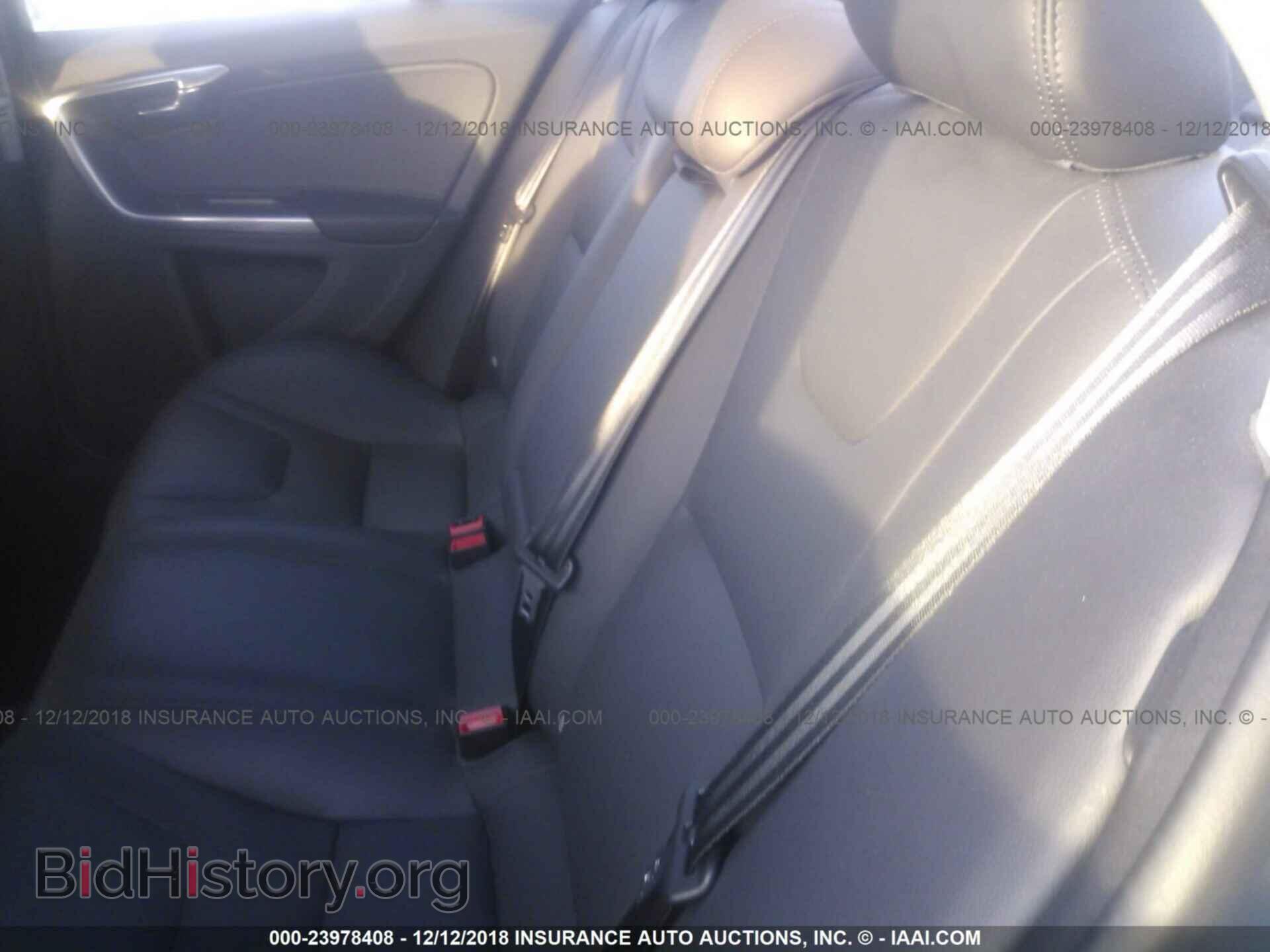 2016 VOLVO S60 - VIN: YV1612TK9G2392226 - Фото 8