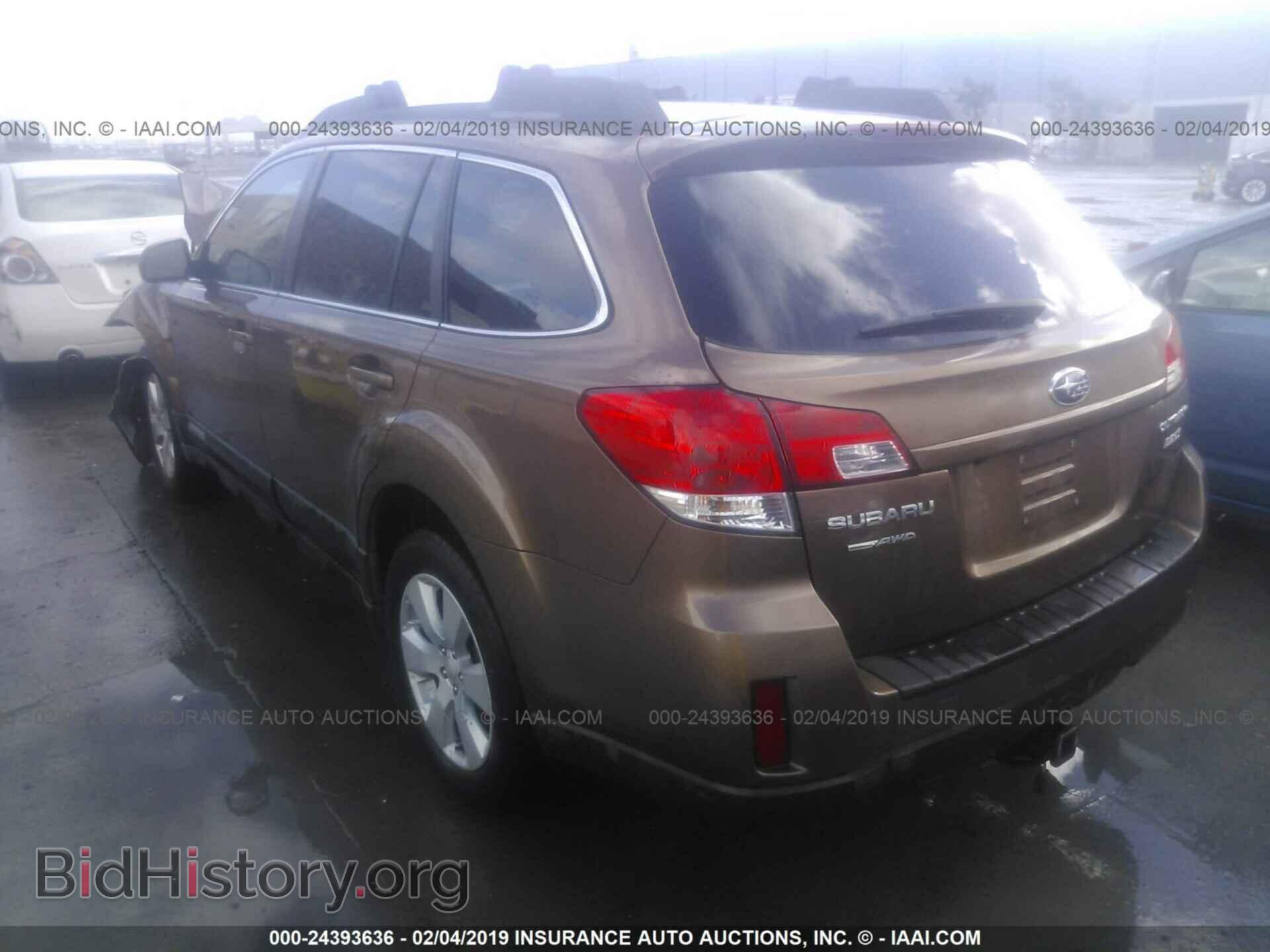 2011 SUBARU OUTBACK - VIN: 4S4BRBGC4B3335981 - Фото 3