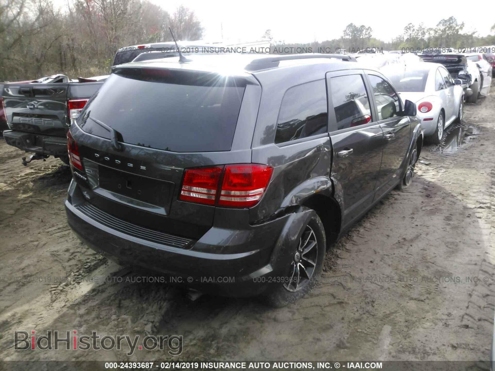 2018 DODGE JOURNEY - VIN: 3C4PDCAB5JT444984 - Фото 4