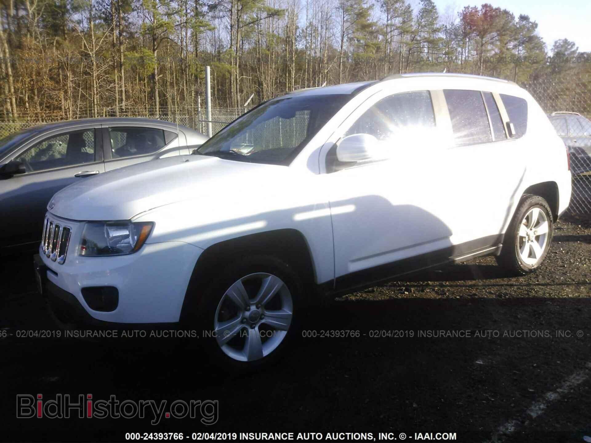 2014 JEEP COMPASS - VIN: 1C4NJDEB3ED670811 - Фото 2