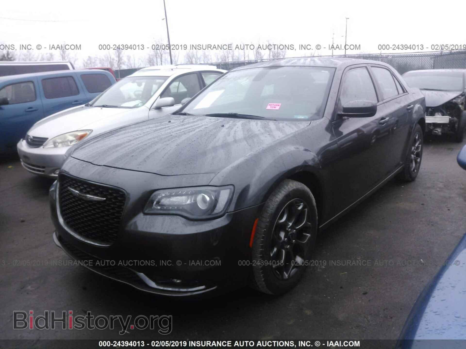 2017 CHRYSLER 300 - VIN: 2C3CCAGG4HH534725 - Фото 2